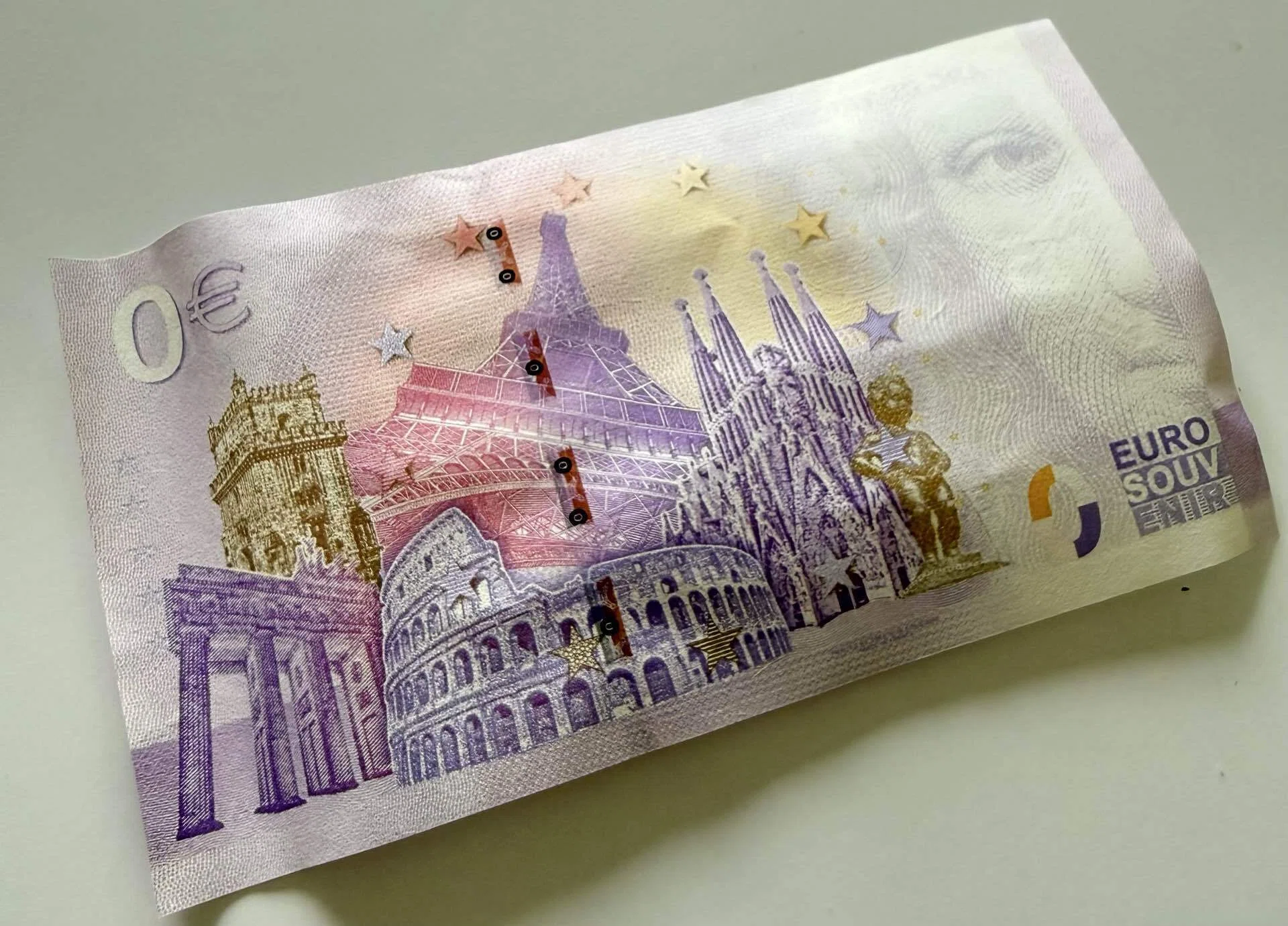 エッフェル塔 欧州中央銀行0€紙幣 エッフェル塔 欧州中央銀行0€紙幣 エッフェル塔 欧州中央銀行0€紙幣