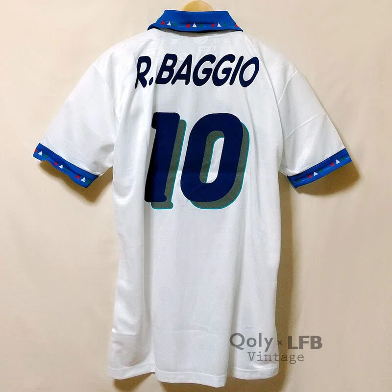 ロベルト・バッジョ、英雄に！イタリア代表の1994W杯ユニフォームを完