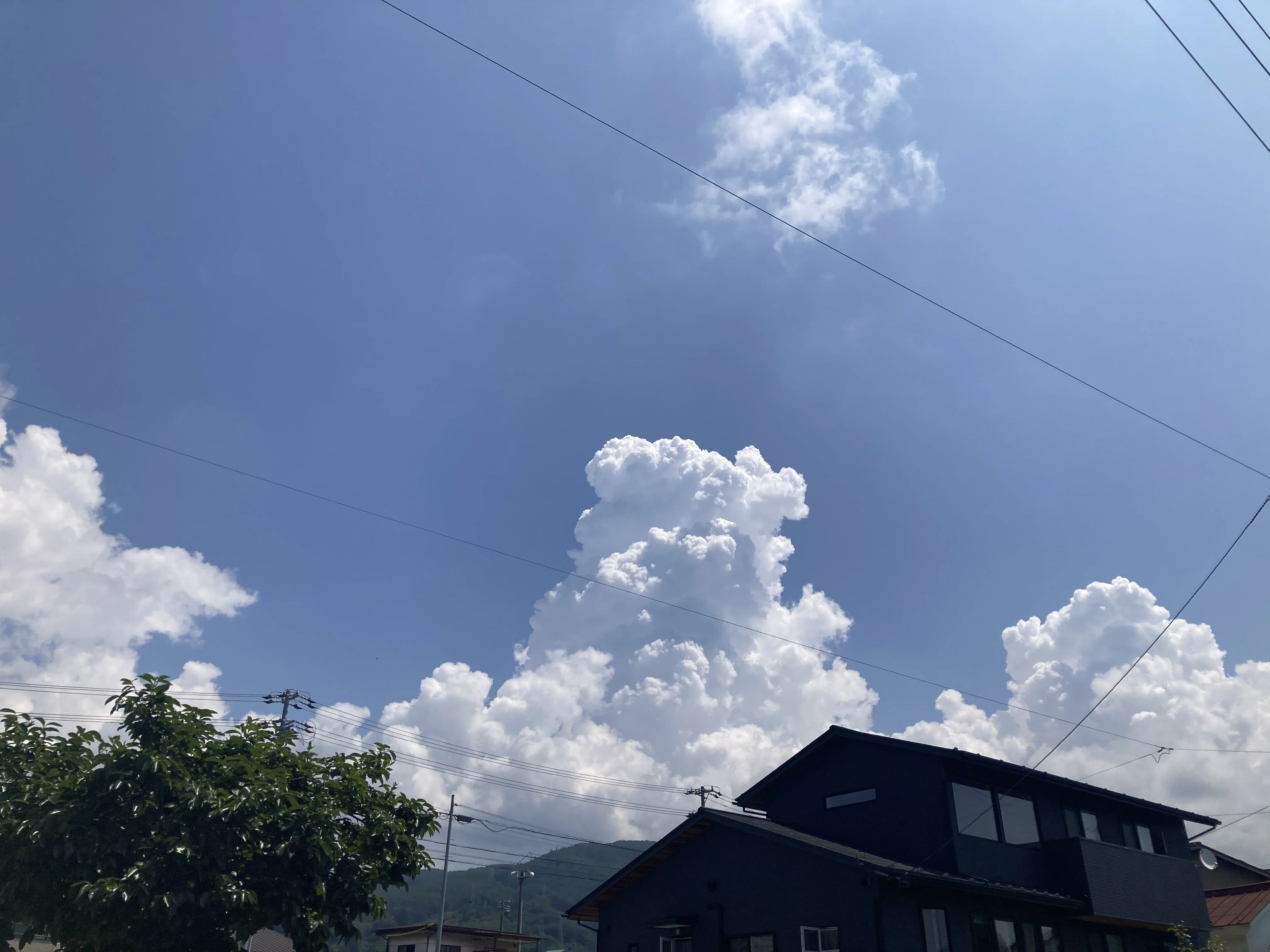 入道雲にワクワク｜ぬちぐすい