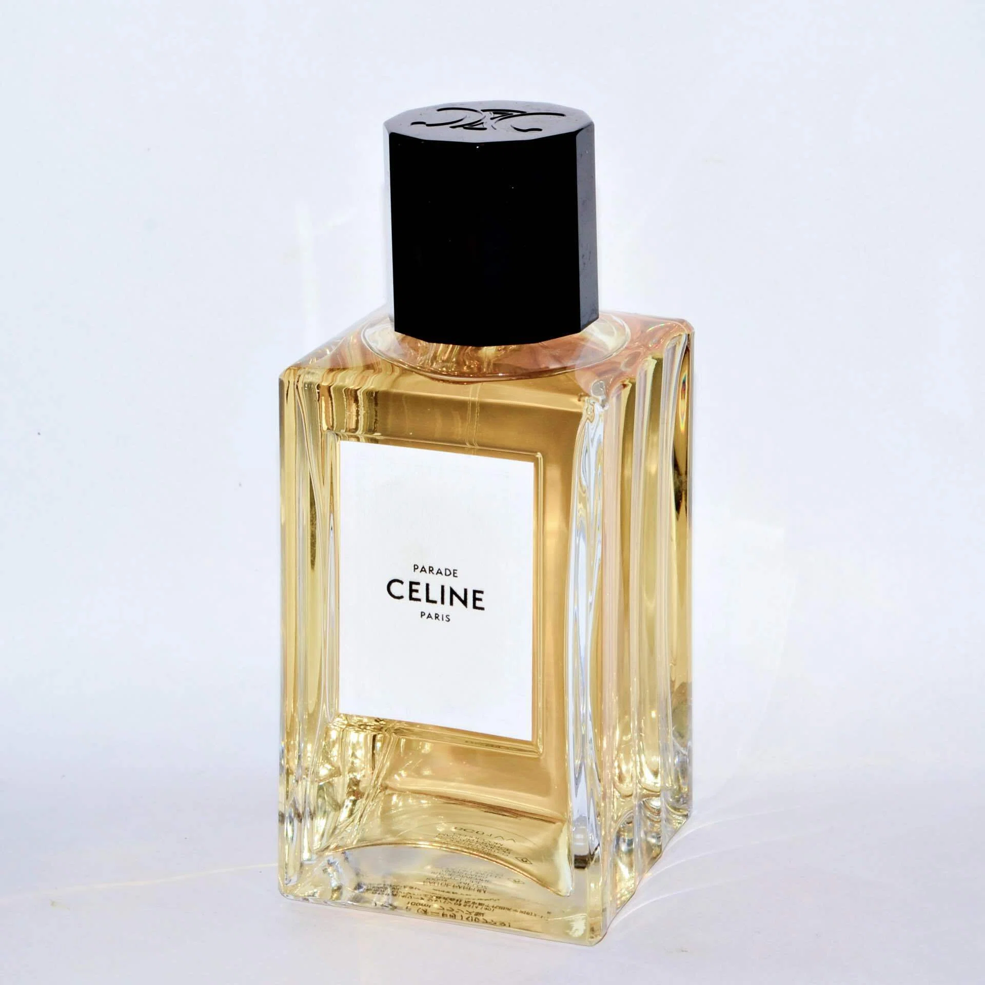 CELINE PARADE フレグランス ラグジュアリーフレグランスの魅力｜CELINE PARADE セリーヌ パラード