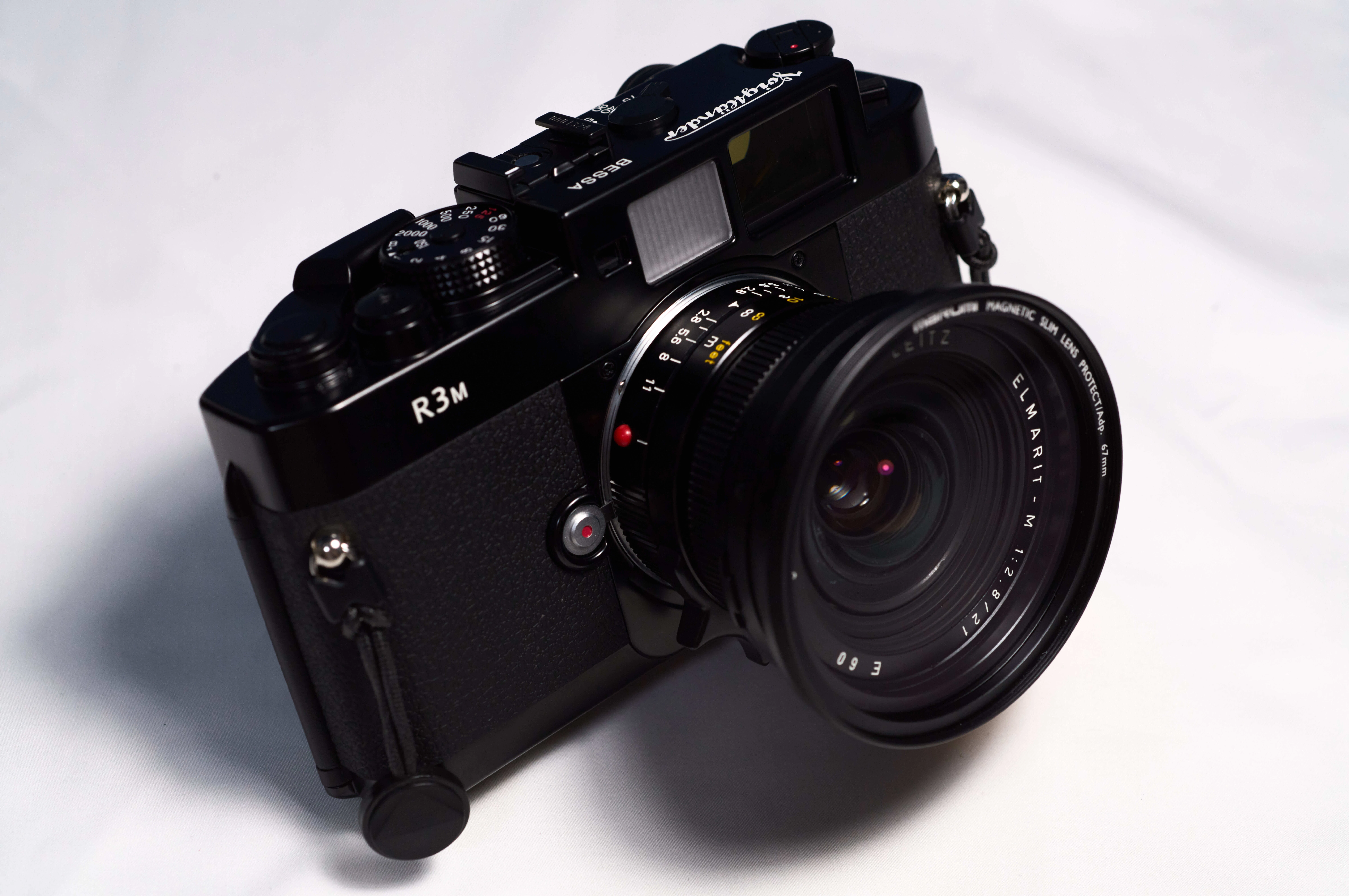 BESSA R3M レンジファインダーカメラ 部員機材紹介#15 (voigtlander Bessa R3M)｜電気通信大学 写真研究部