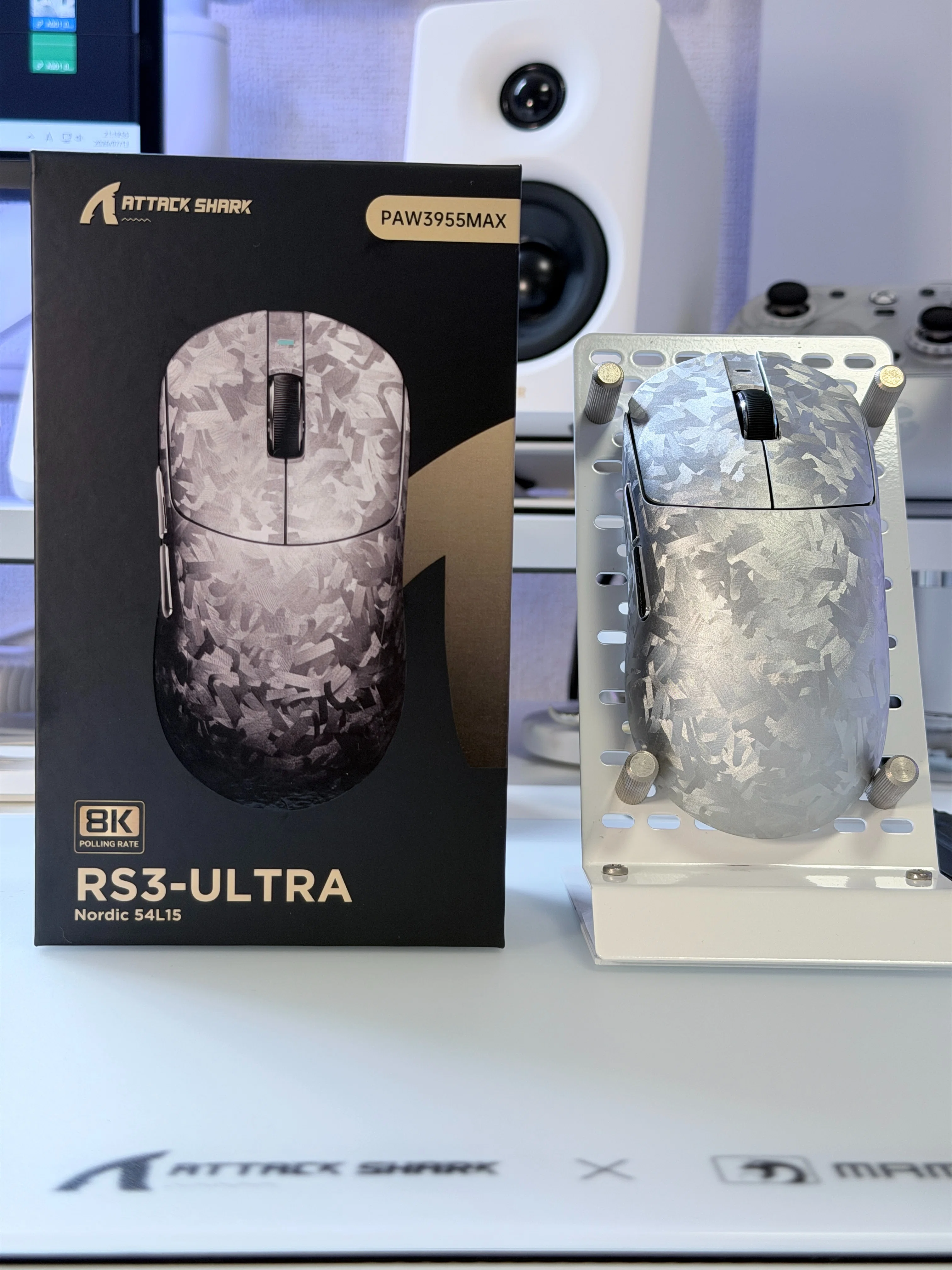 デザインと性能を両立したゲーミングマウス「ATTACK SHARK RS3 ULTRA