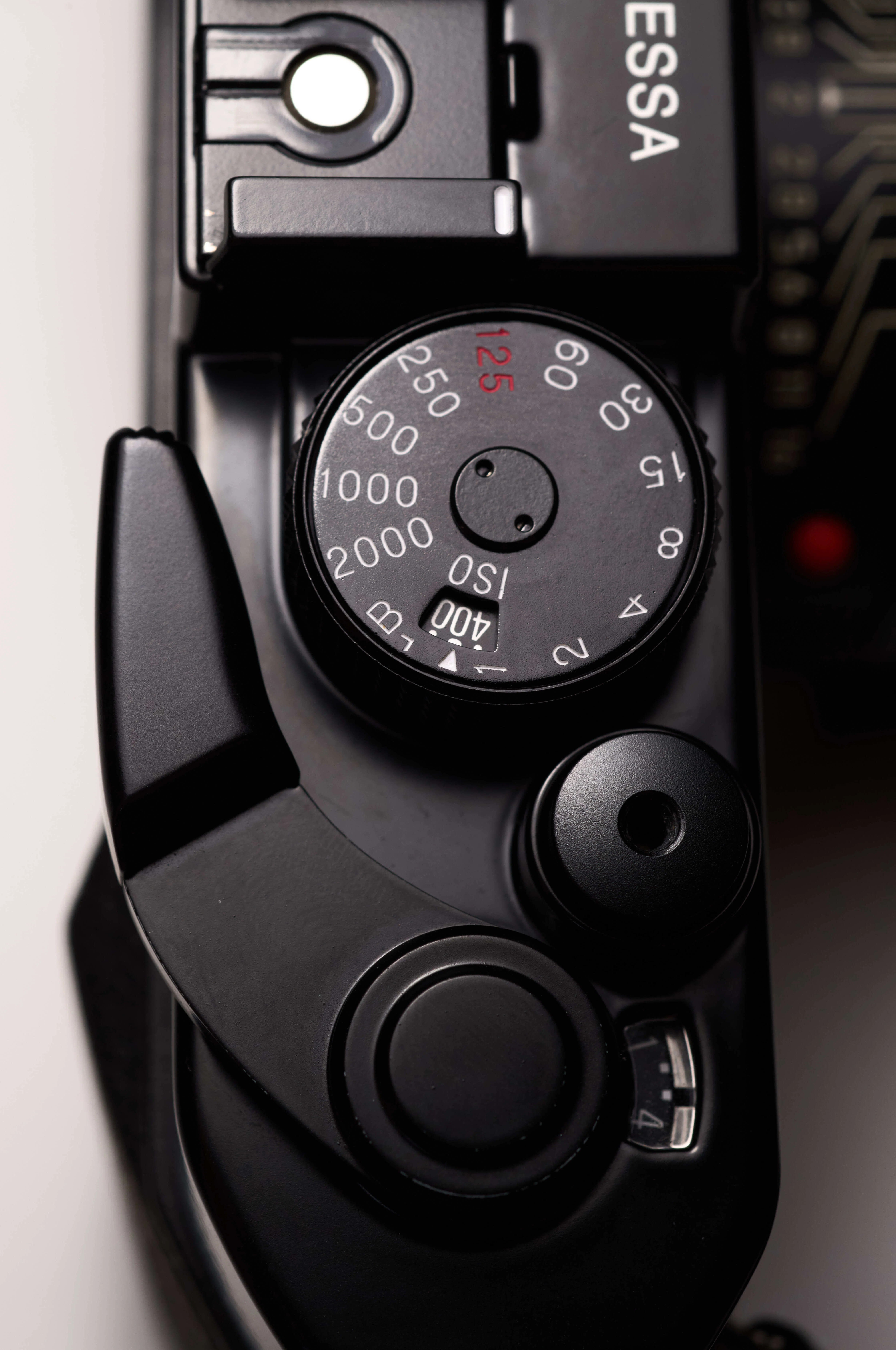 部員機材紹介#15 (voigtlander Bessa R3M)｜電気通信大学 写真研究部