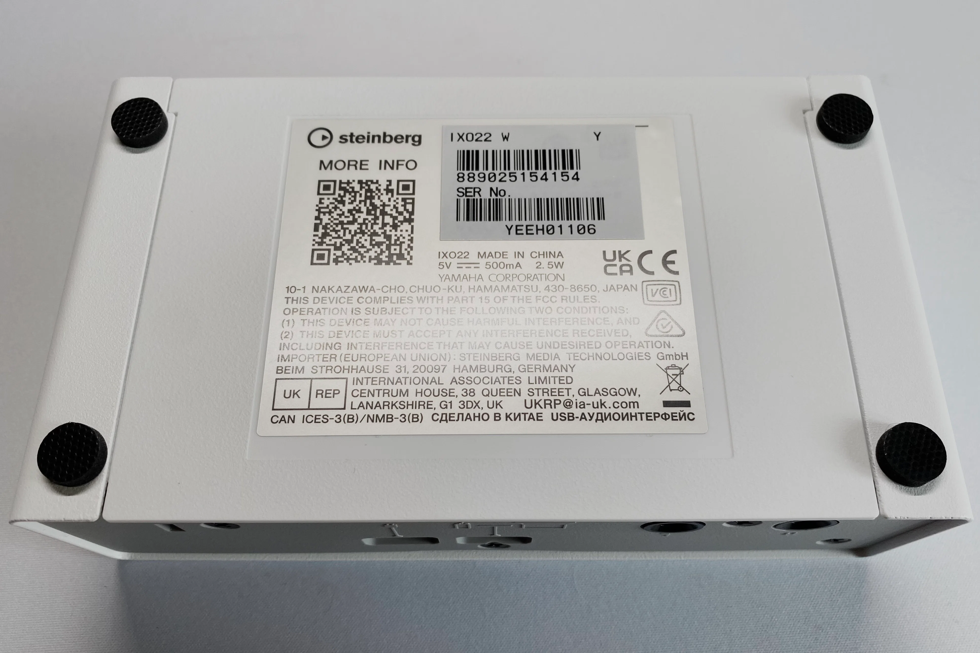 Steinberg IXO22 レビュー｜白デスク環境に馴染むデザインと、作曲も