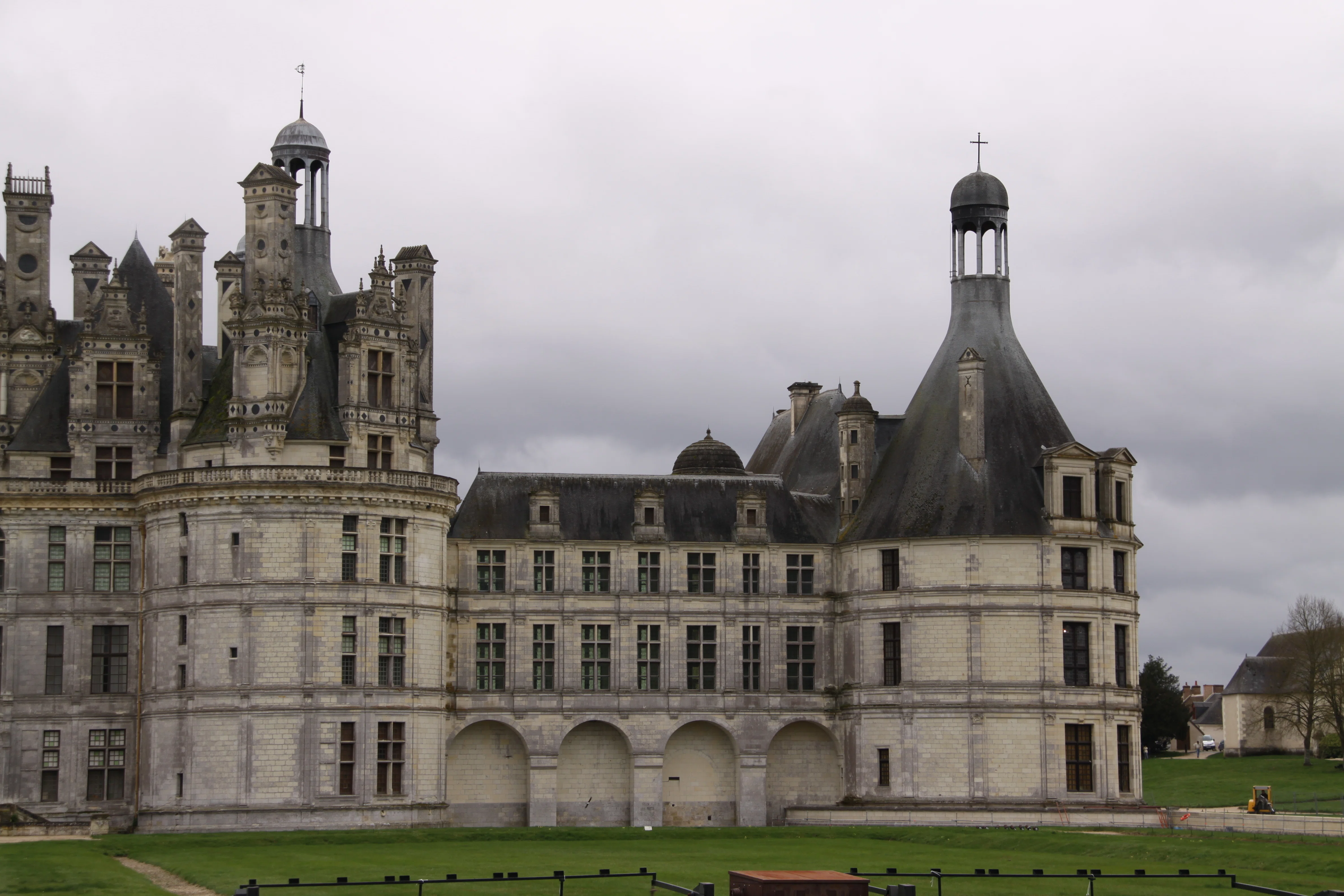 シャンボール城は、世界遺産にも登録されているフランスのロワール渓谷