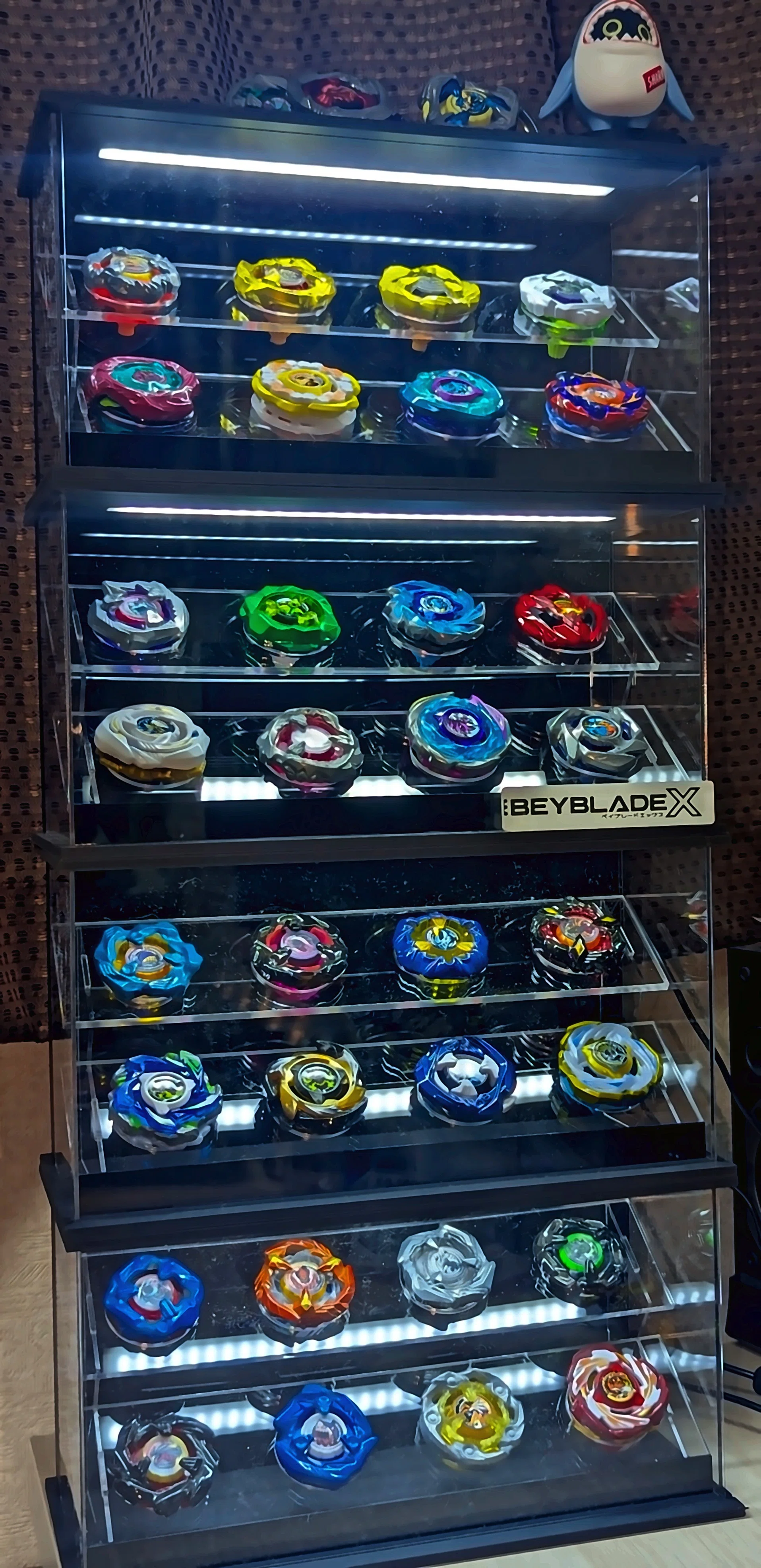 ベイブレード まとめ売り ディスプレイケース付き ベイブレード まとめ売り ディスプレイケース付き ベイブレード まとめ