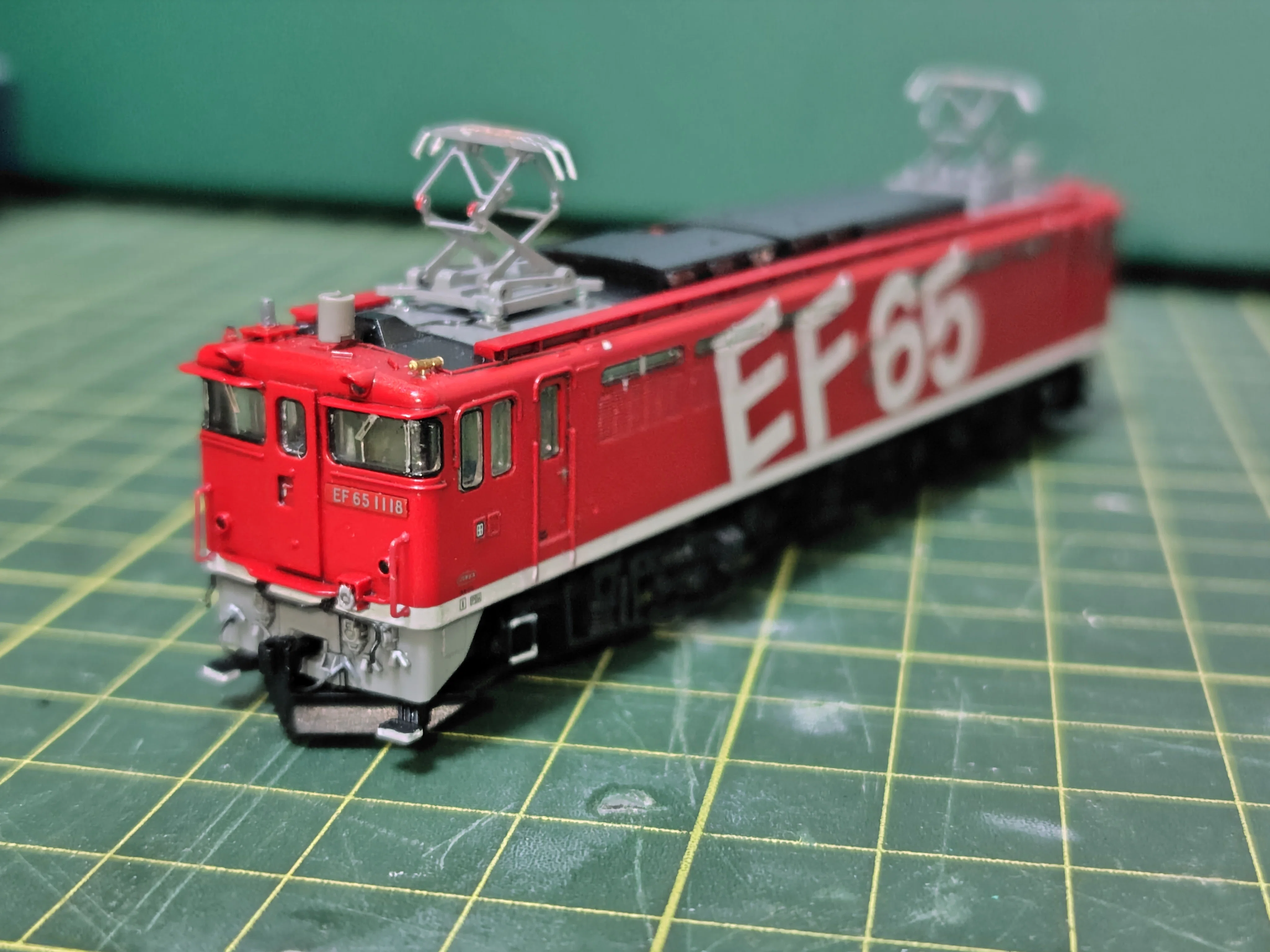 模型加工] TOMIX 2113 EF65 (1118号機)を弄る｜さもこう