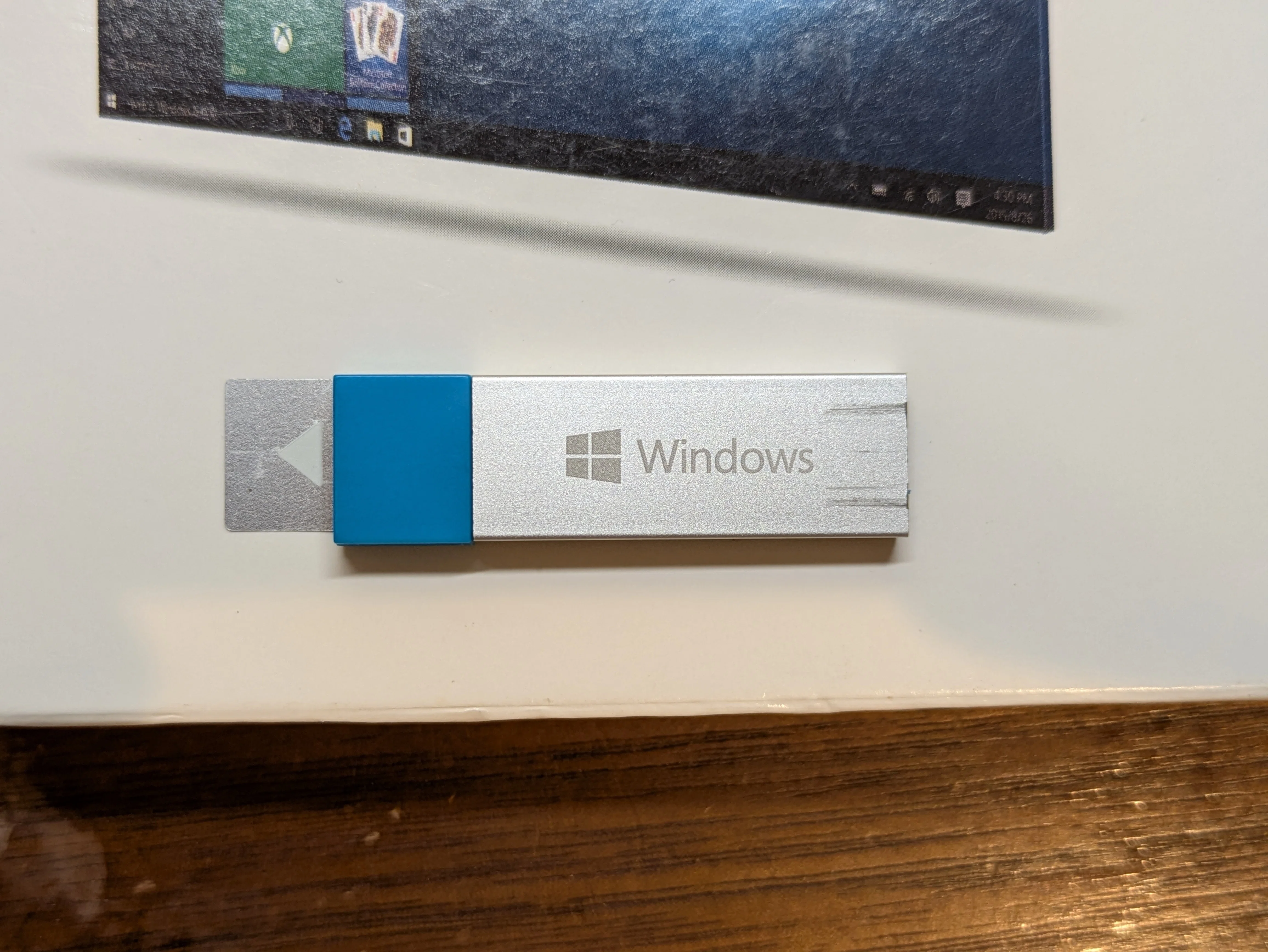 ChatGPTと協力してWindowsパッケージ版のUSBメモリ再利用を試みる記事