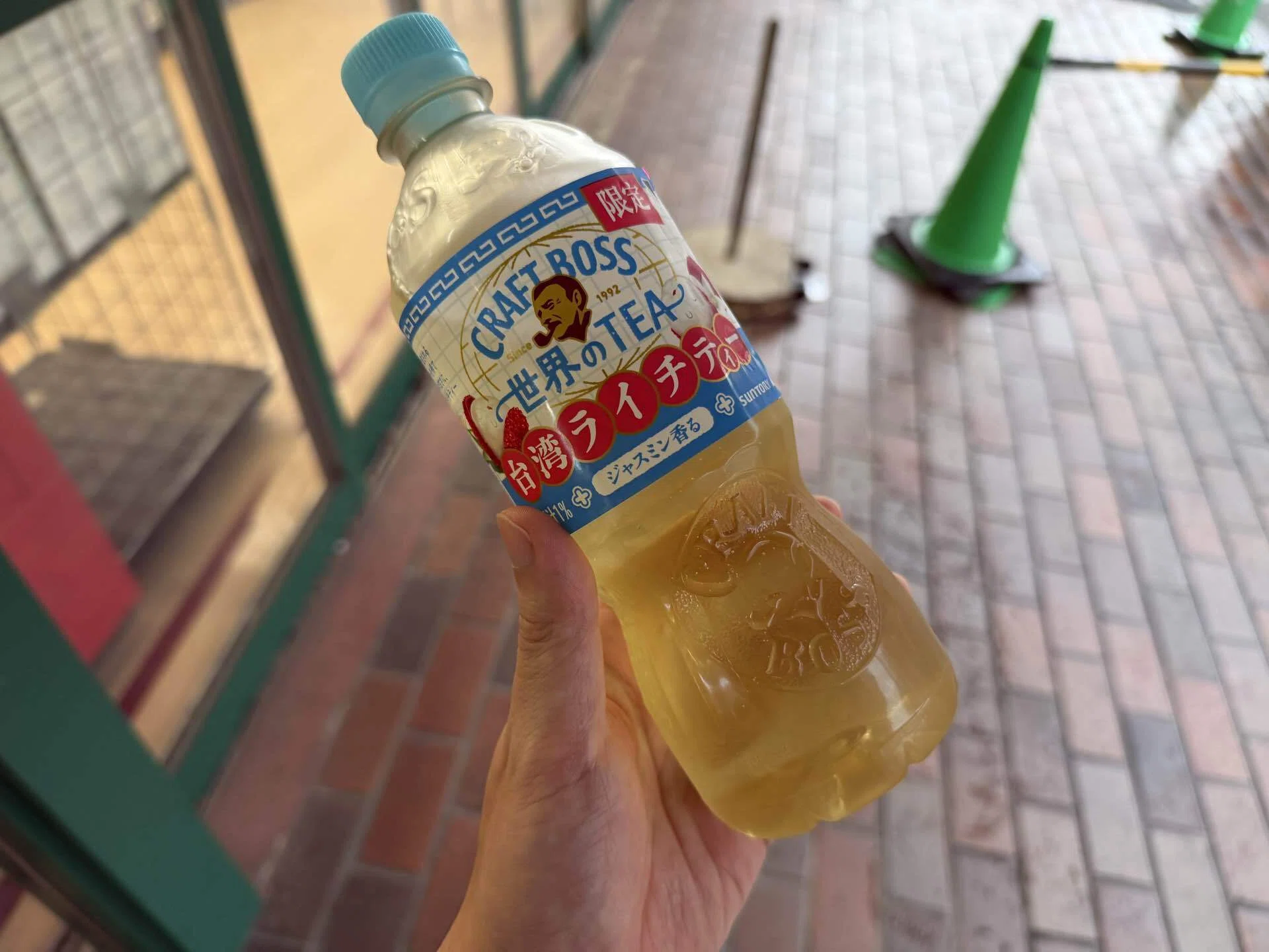 正直レビュー】クラフトボス 台湾ライチティー飲んでみた｜fast_seal