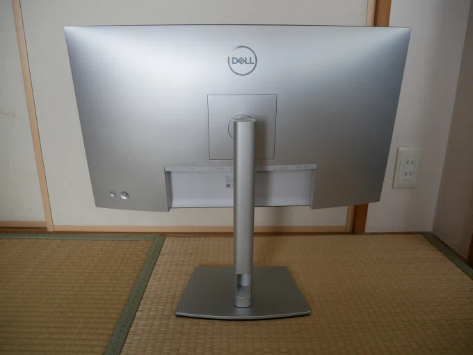 Dell U2723QEを購入してしまいました、さすがに良いです、綺麗ですし