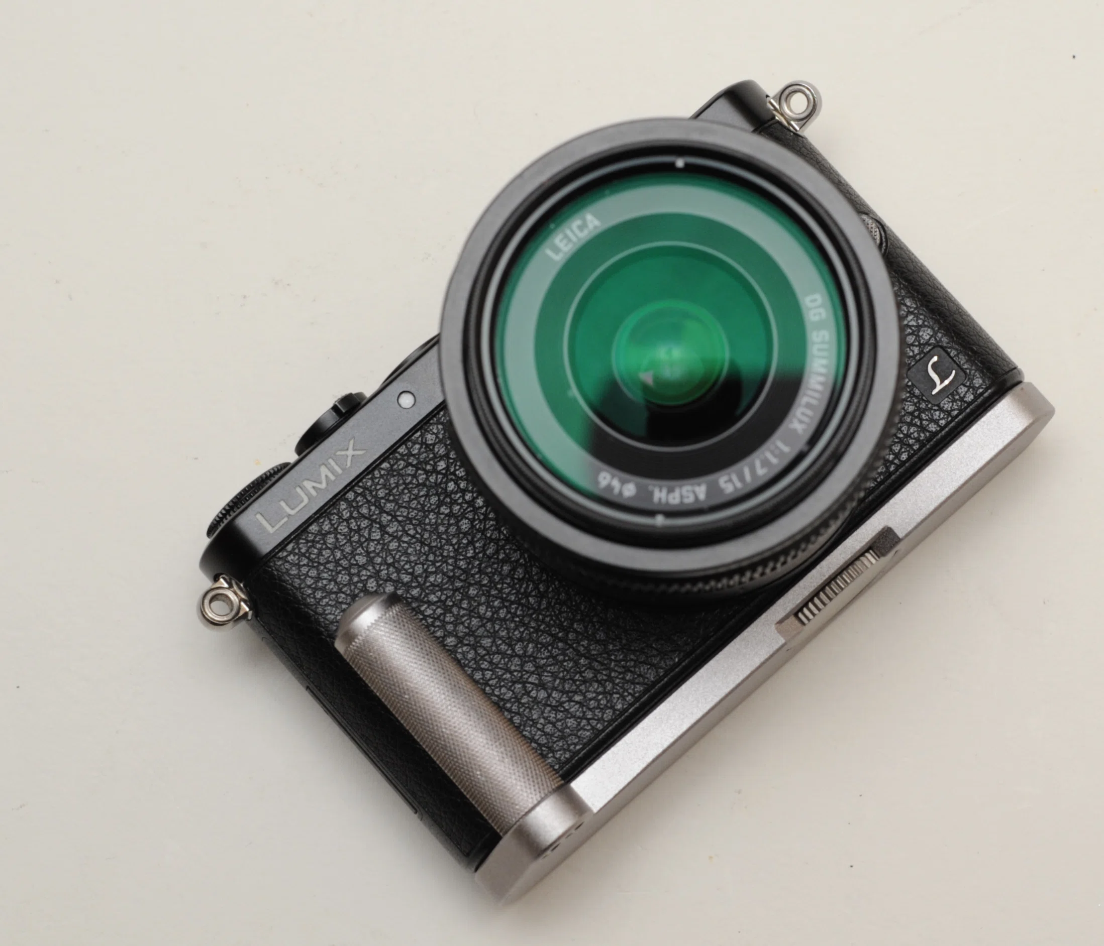 LUMIX GM1｜12年経っても手放せない超小型ミラーレス｜オジサンの流儀