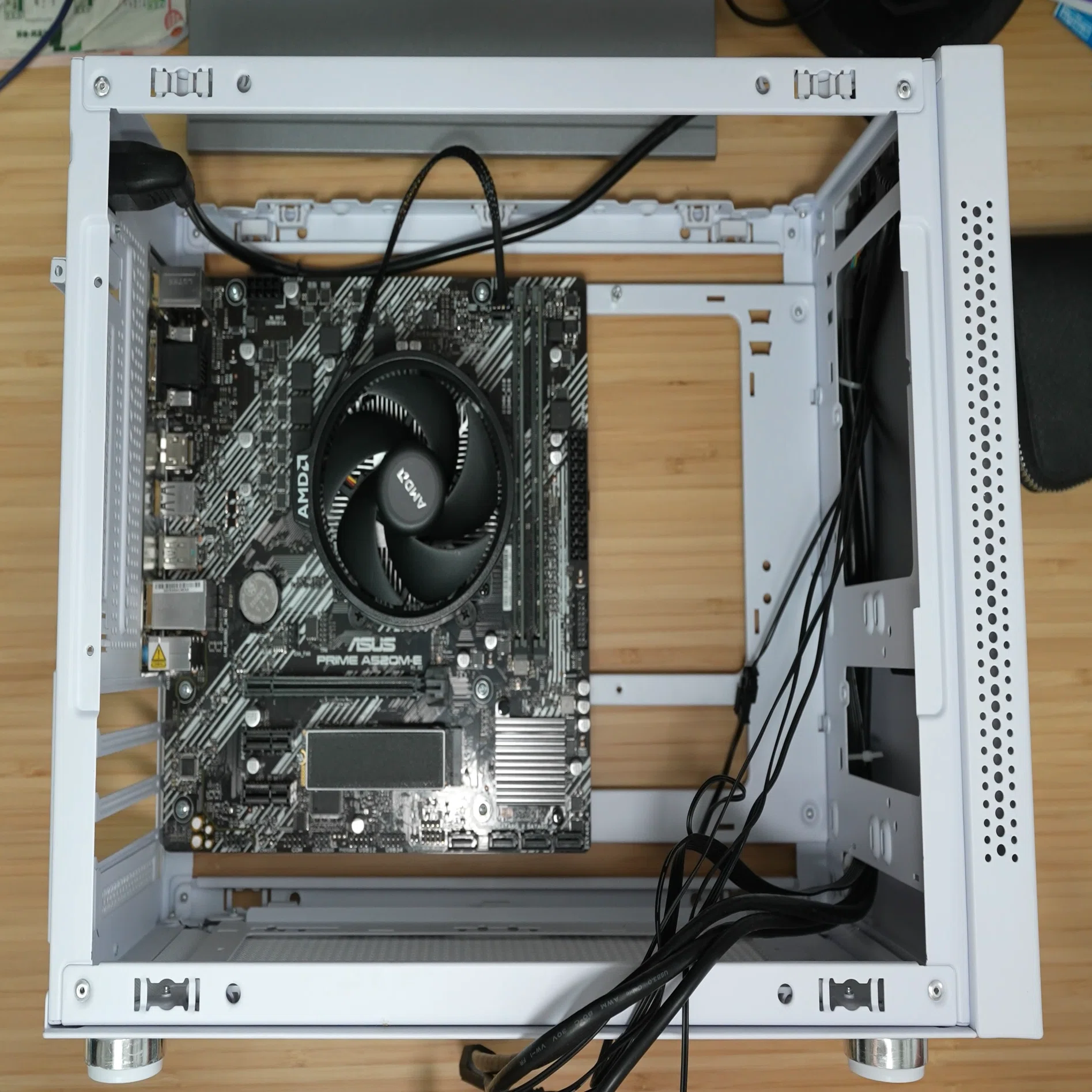 親孝行】余ったPCパーツで格安自作PCを組み立てて親にプレゼントして