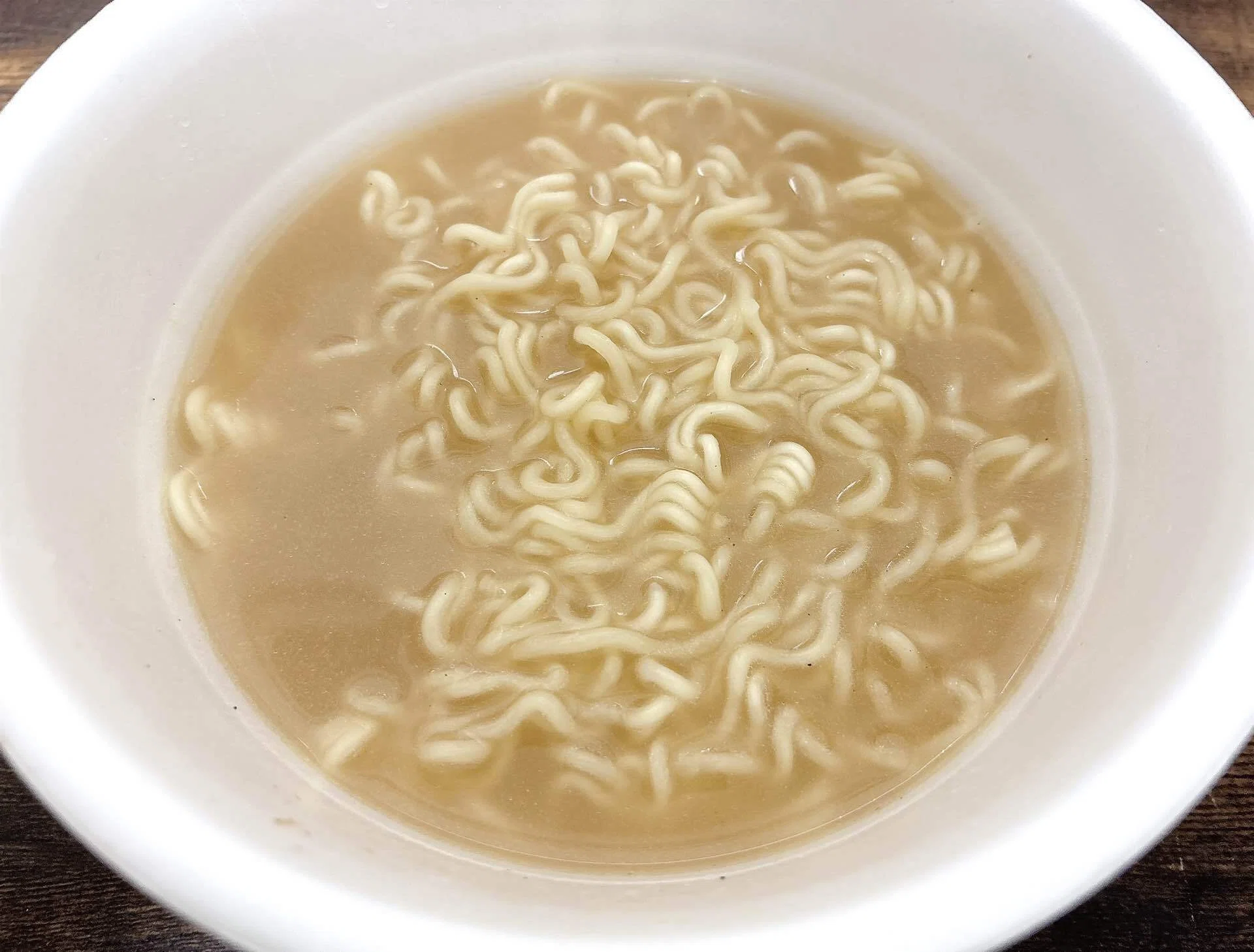 袋麺格付け#99 豚骨醤油拉麺 (麺のスナオシ)｜イケ麺