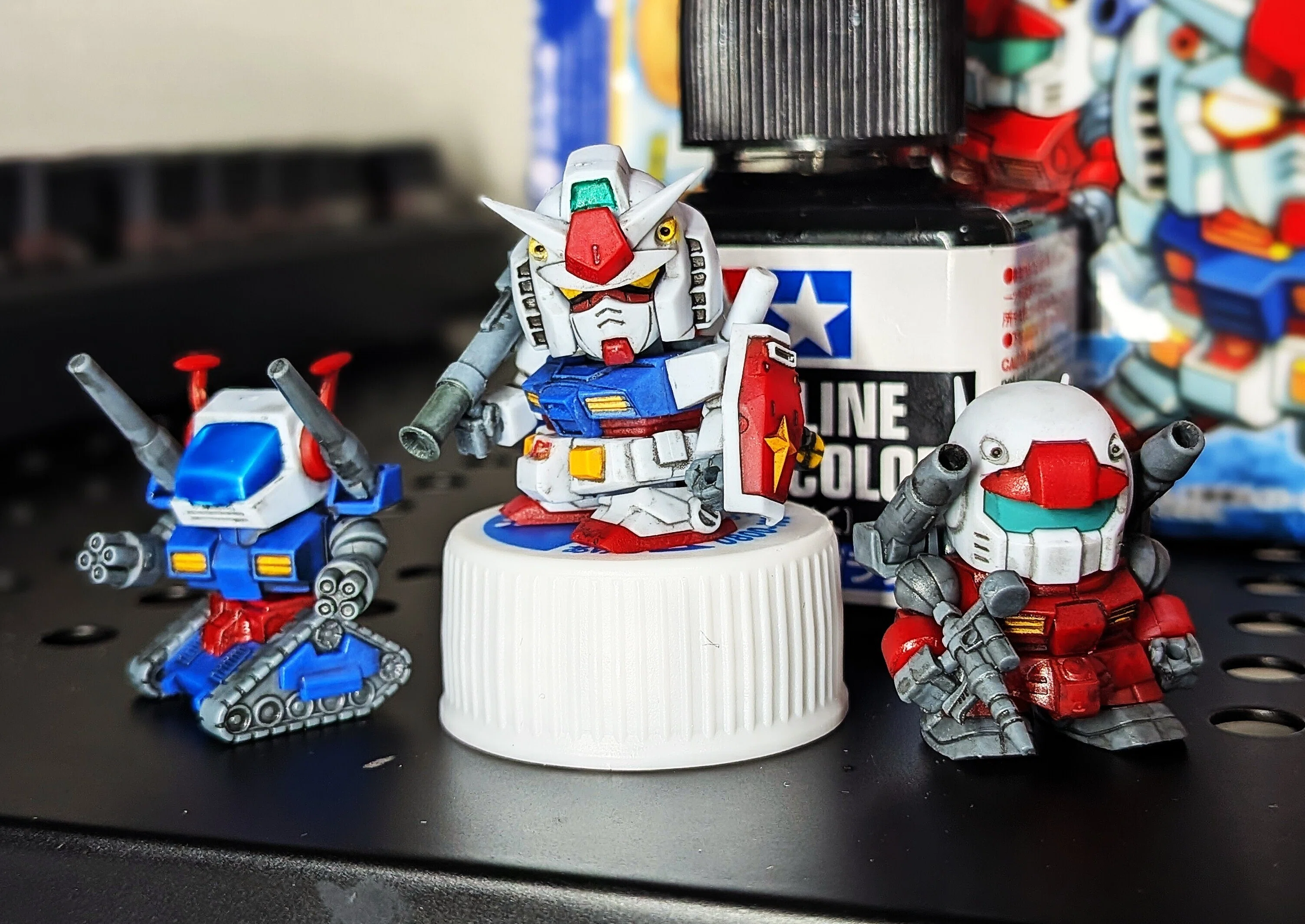 噂のガンダムV作戦ビスケット 組み立てレビュー｜NAO