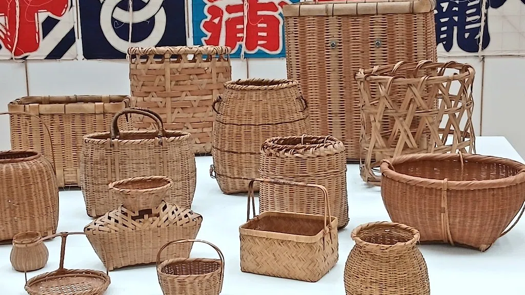 Folk Tools: Memories with Form - The 'What is this Folk Tool