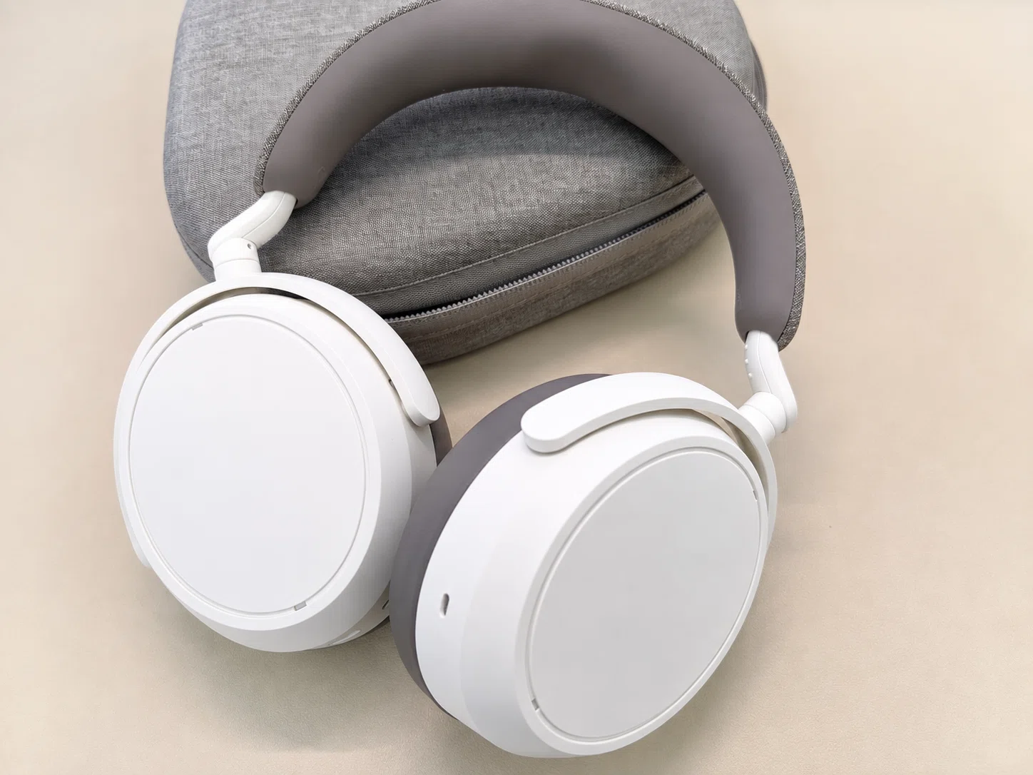 音は好き。でも夏は蒸れる｜Sennheiser MOMENTUM 4 Wireless正直