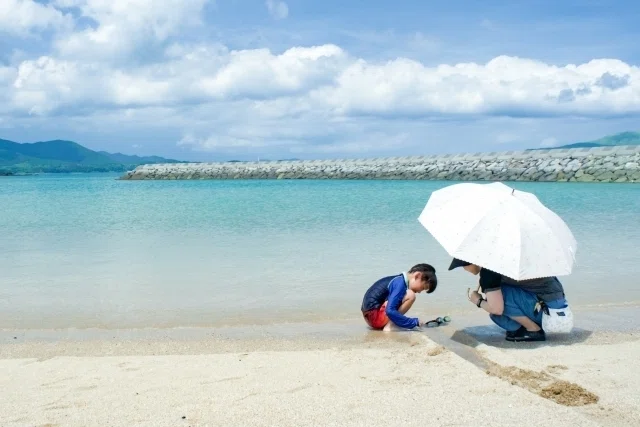 夏の海】家族旅行・子供の写真フリー素材まとめ｜noteに使える写真AC