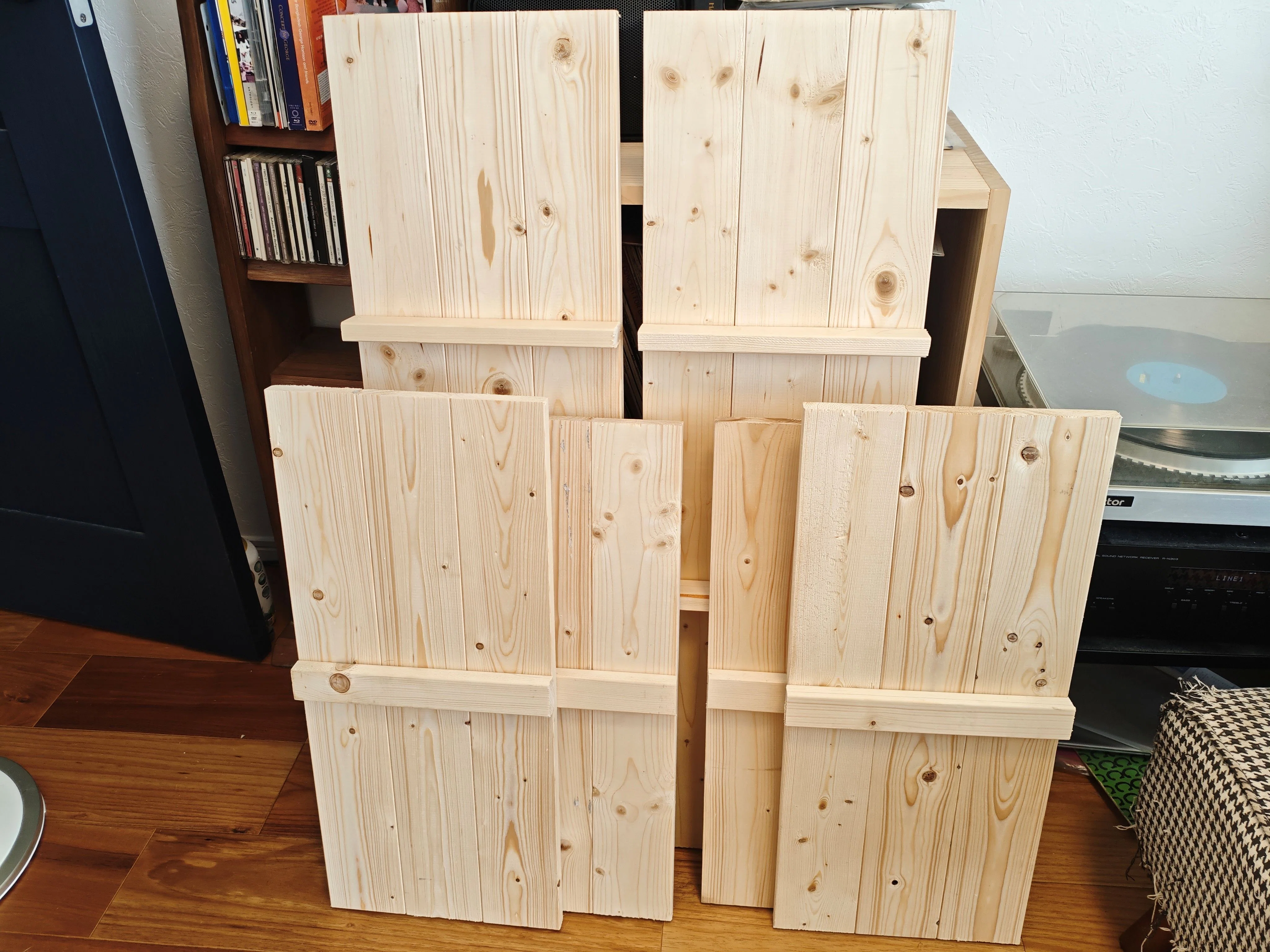 自作棚　興味あればコメント下さいー 園芸用品棚を自作した（再び長編DIY日記）｜ごあ（宇宙でひとりぼっち）