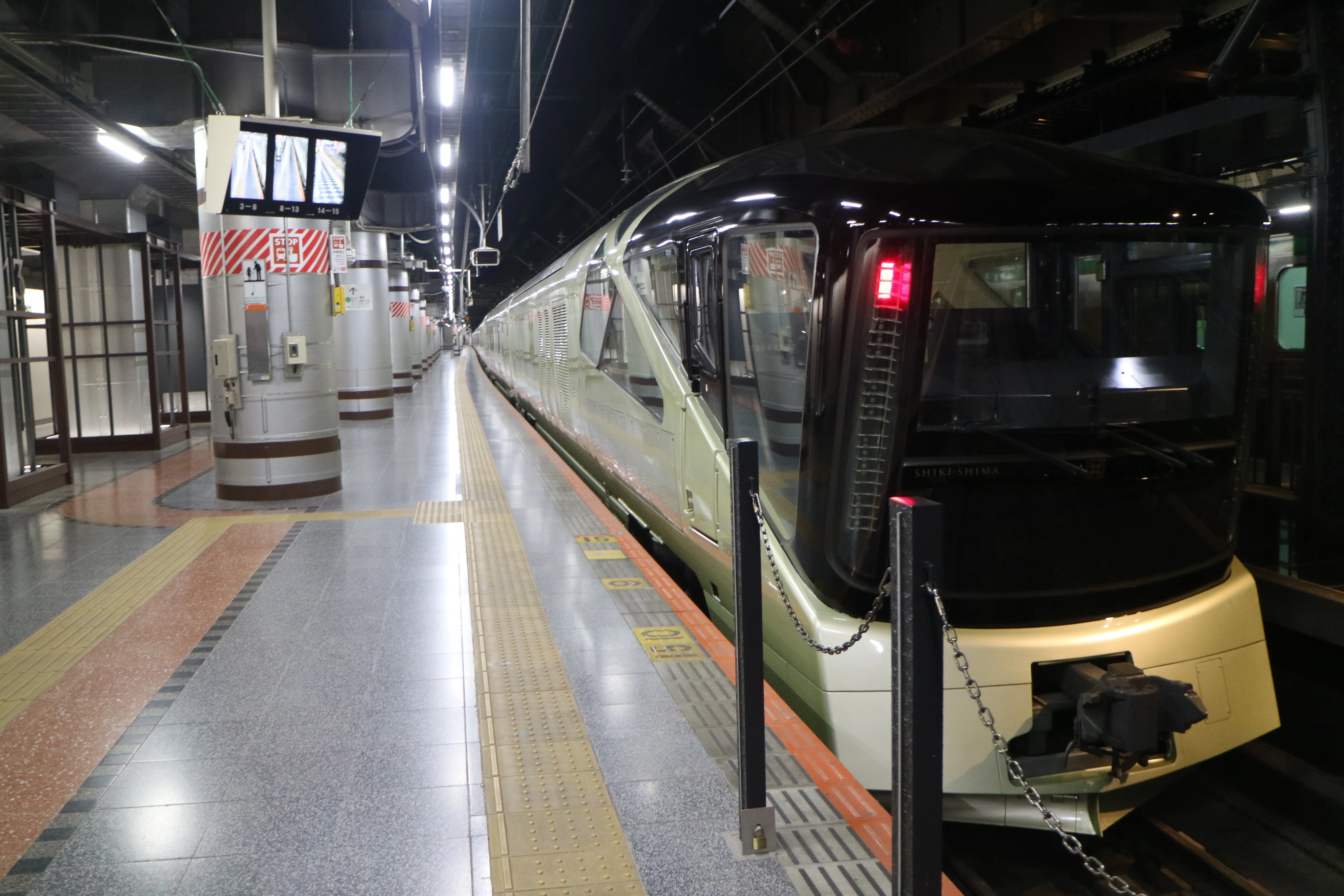 新緑に巡る深游探訪】旅の思い出と別れも13番線で ❘ 上野駅