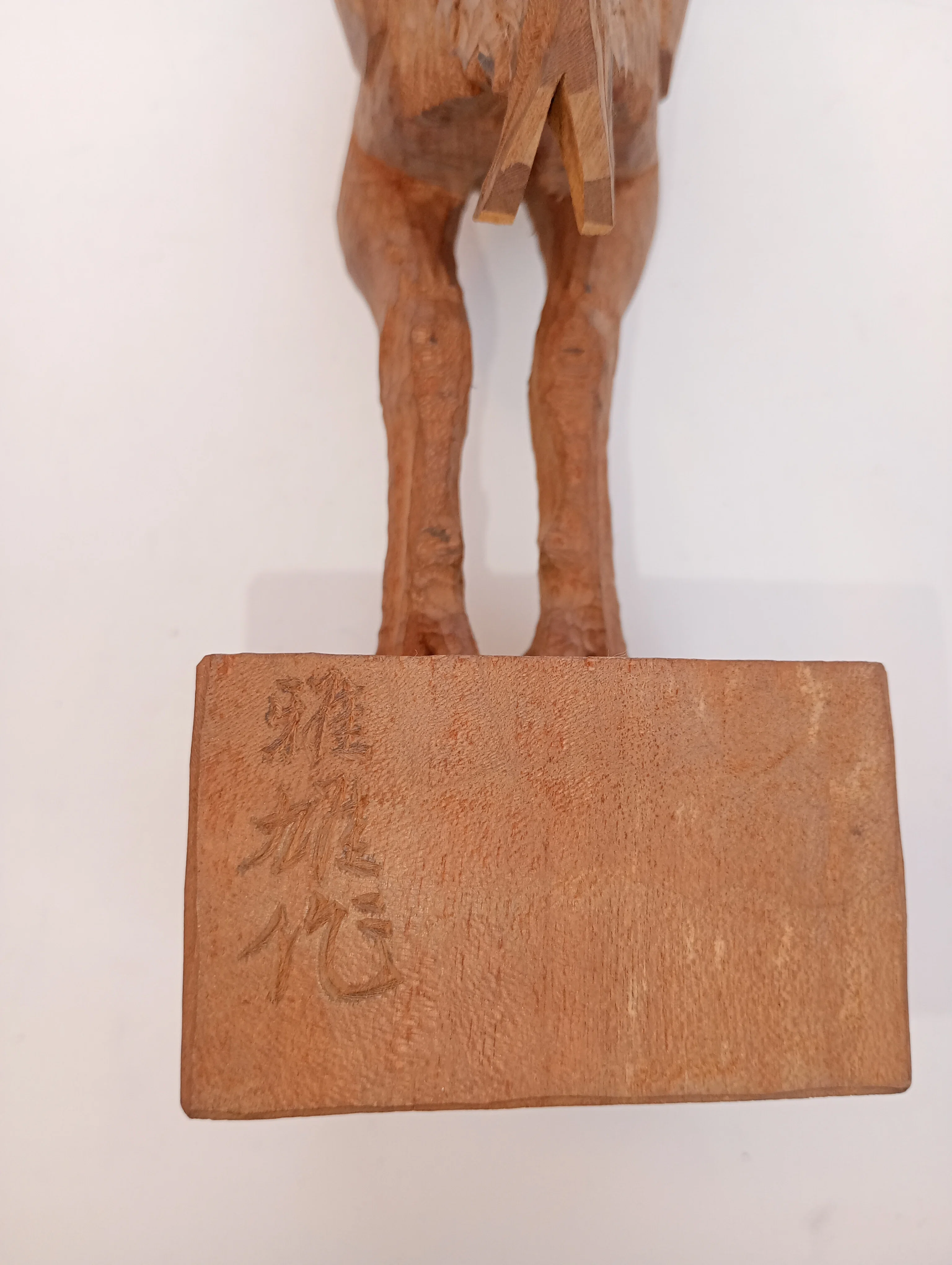 【一点物♡】「Gustafsson」と刻印　雄ヤギと角をぶつけ合う牧神の彫刻 牧雅雄 作 木彫「軍鶏」｜Katsutoshi Nakano