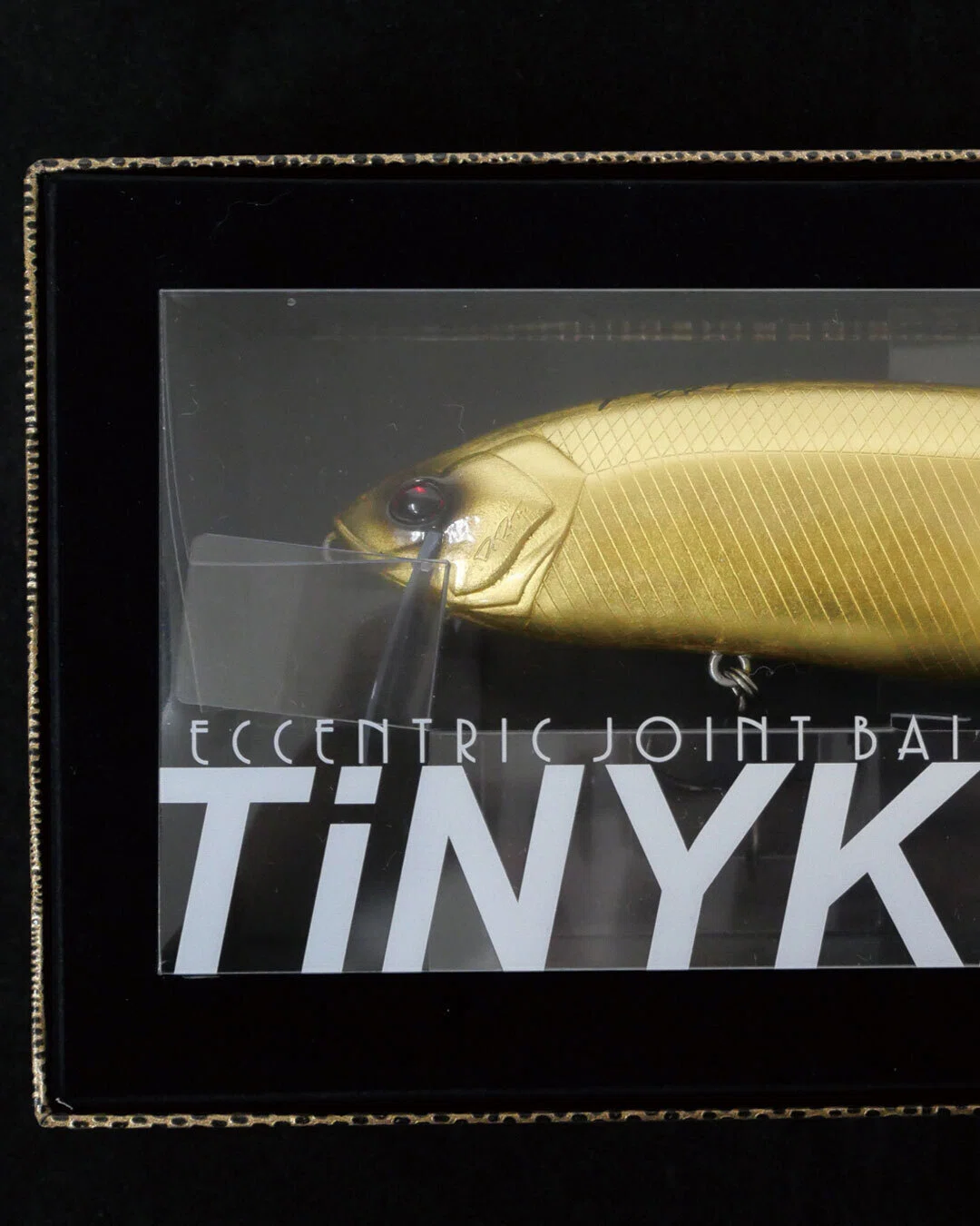 DRT TiNYKLASH タイニークラッシュ バックラッシュ30周年別注 30年の感謝を、本物の金箔に。DRT×BACKLASH「タイニークラッシュ」30