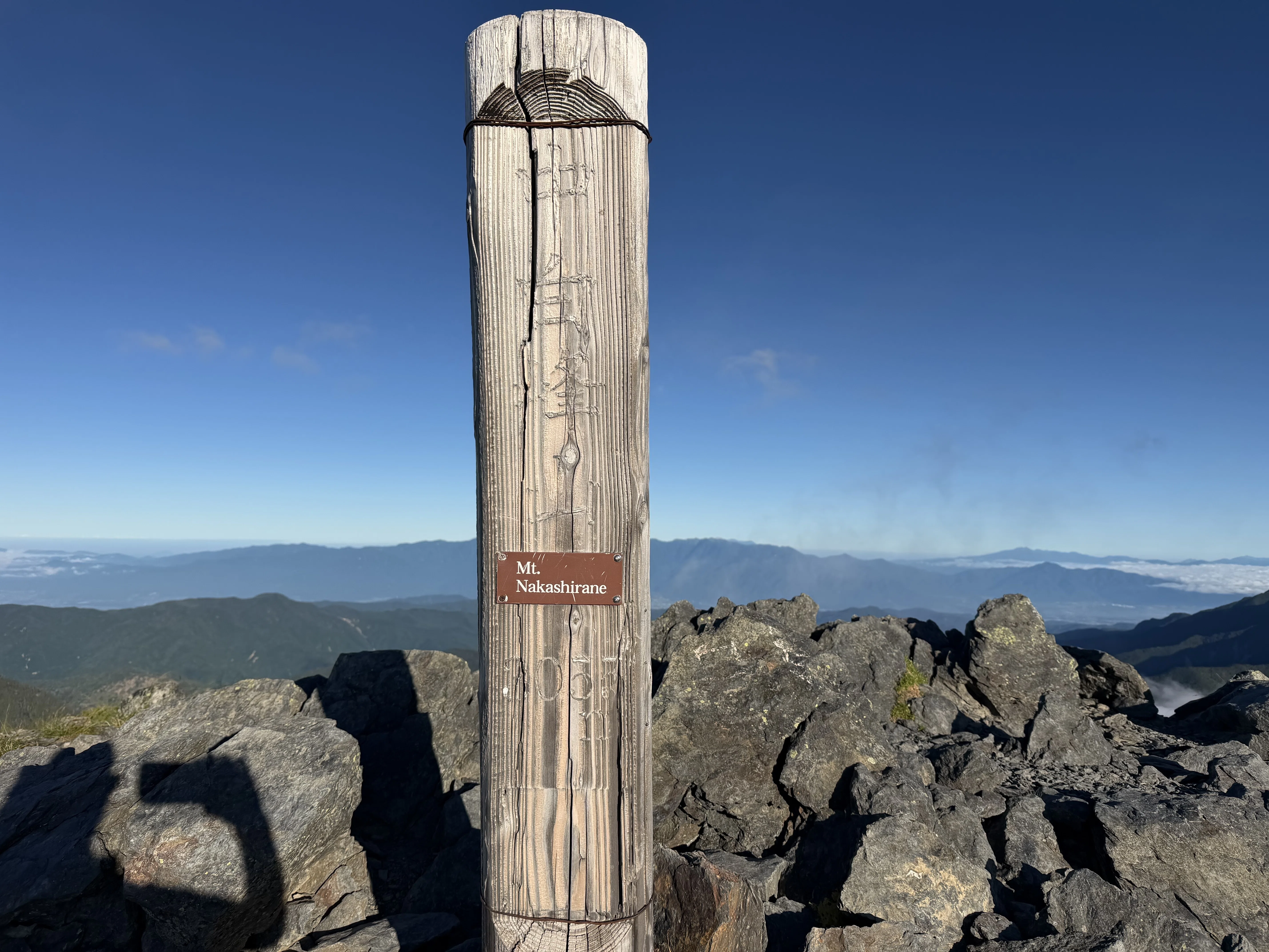 南アルプス「天空の縦走路」白峰三山に行ってきましたー！｜ラリーグラス