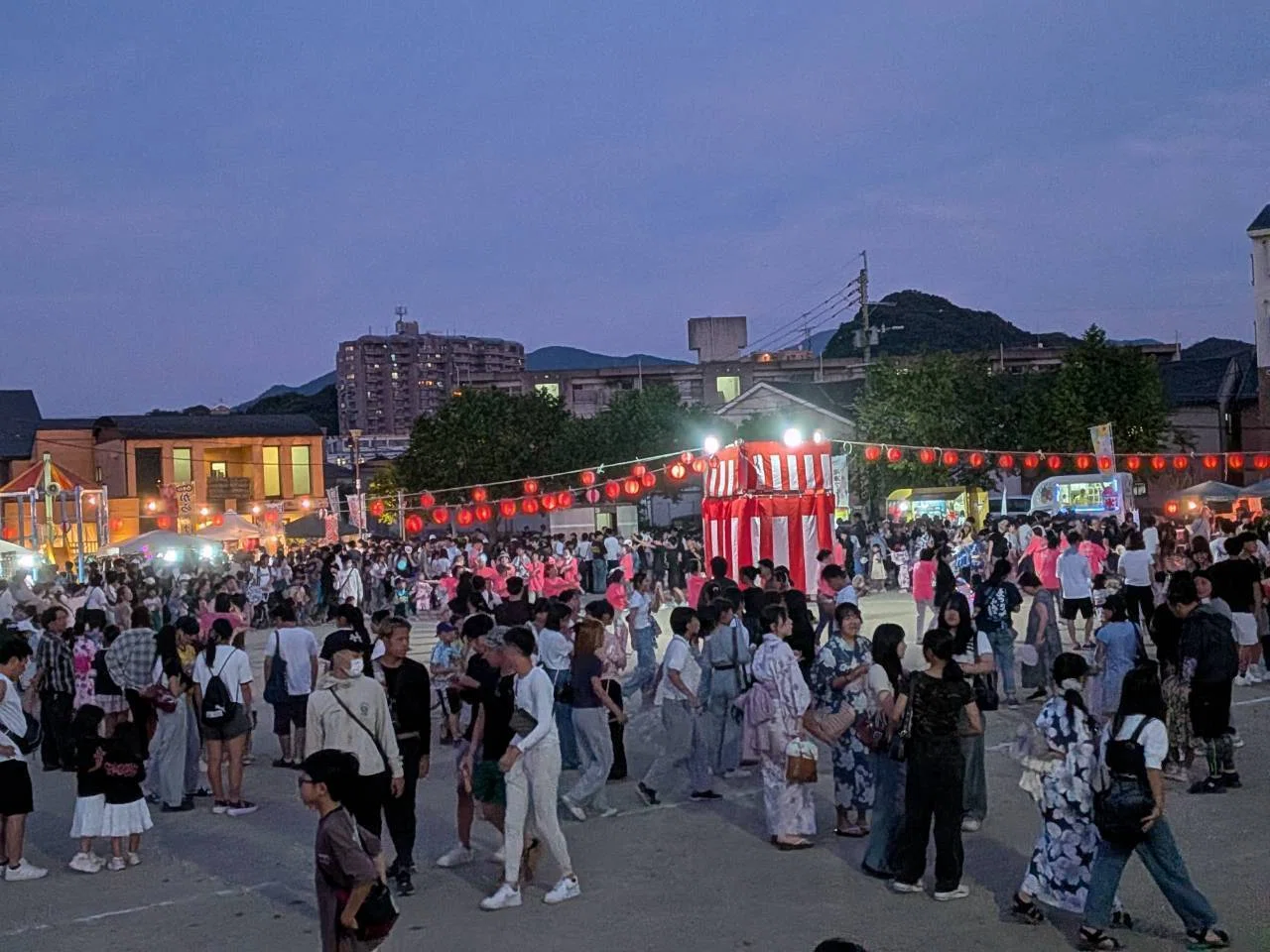子ども達を真ん中にして、主役になり、担い手になって～校区の夏まつり