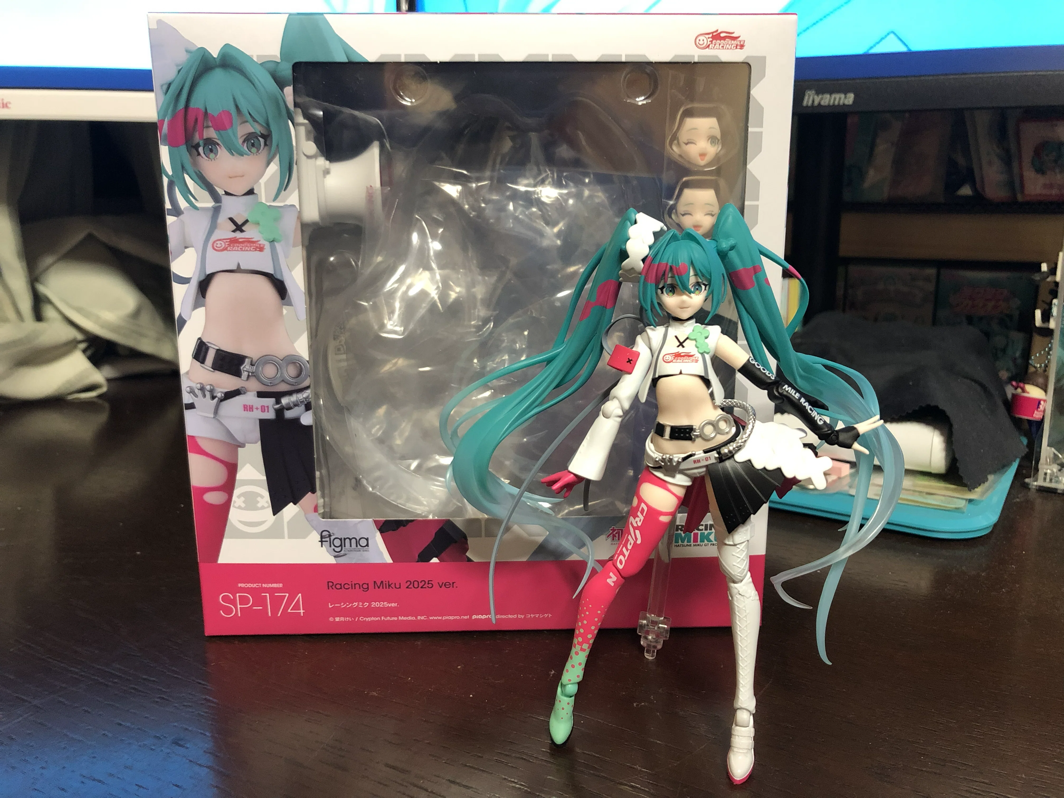 figma レーシングミク 2025ver.｜萩原朋海