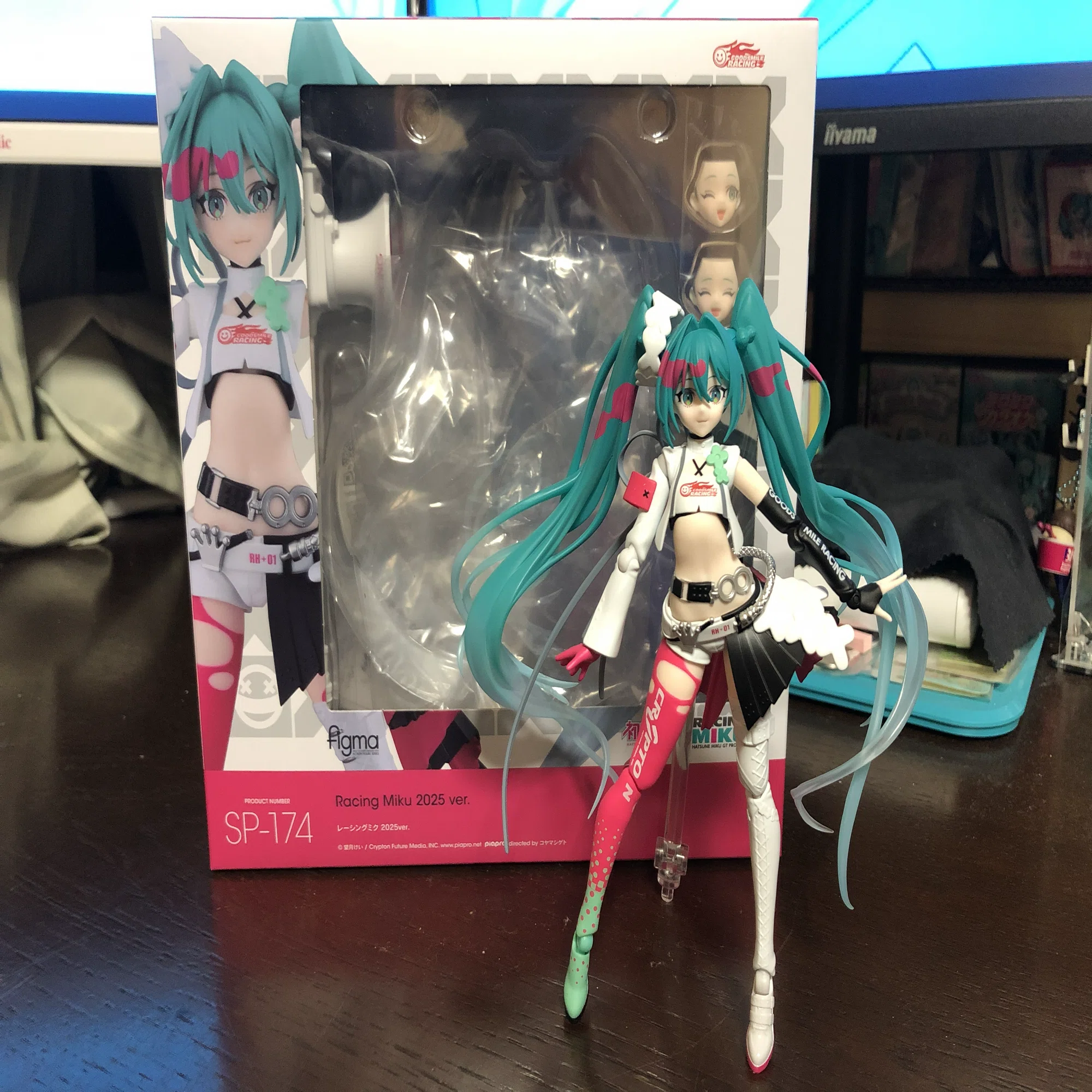 figma レーシングミク 2025ver.｜萩原朋海