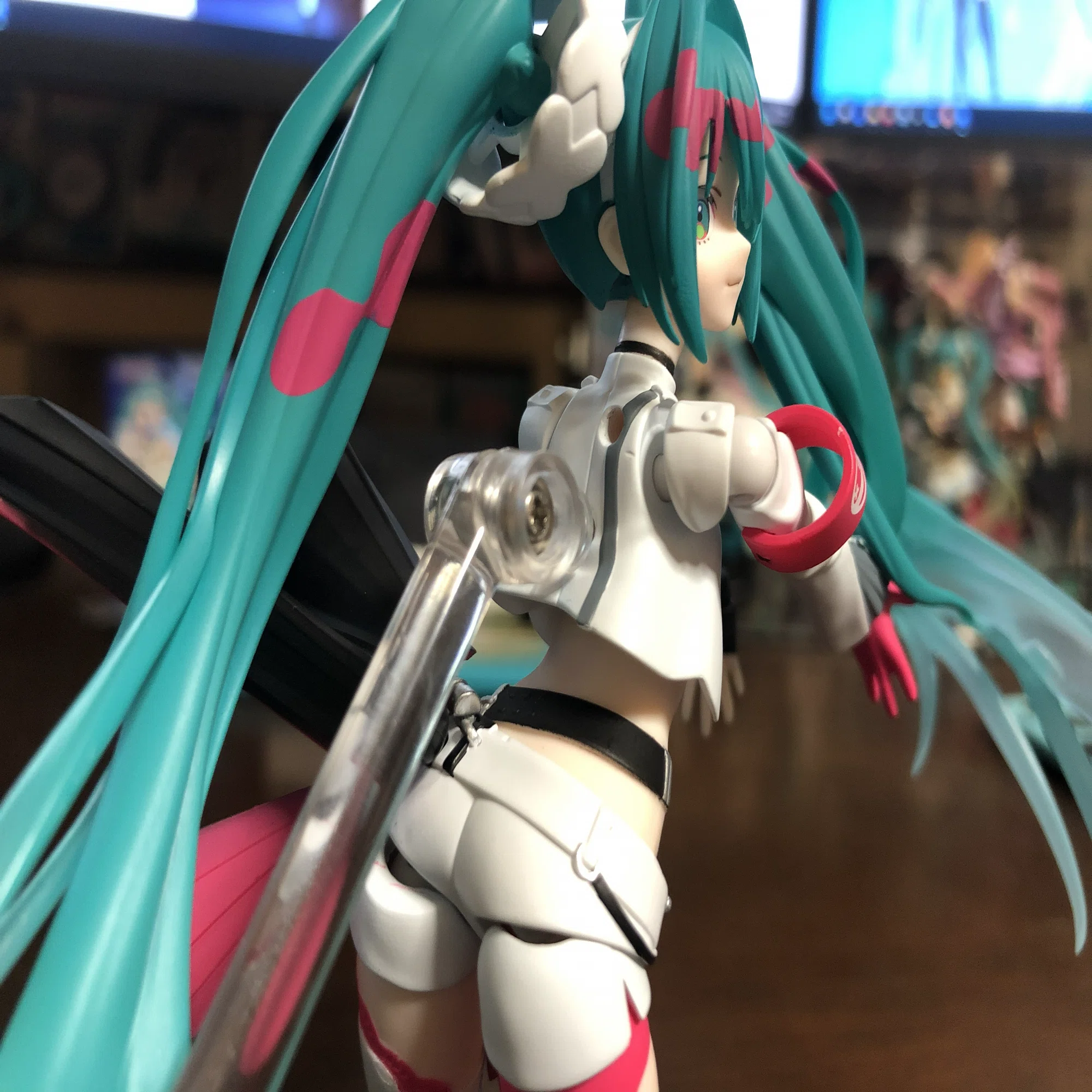 figma レーシングミク 2025ver.｜萩原朋海