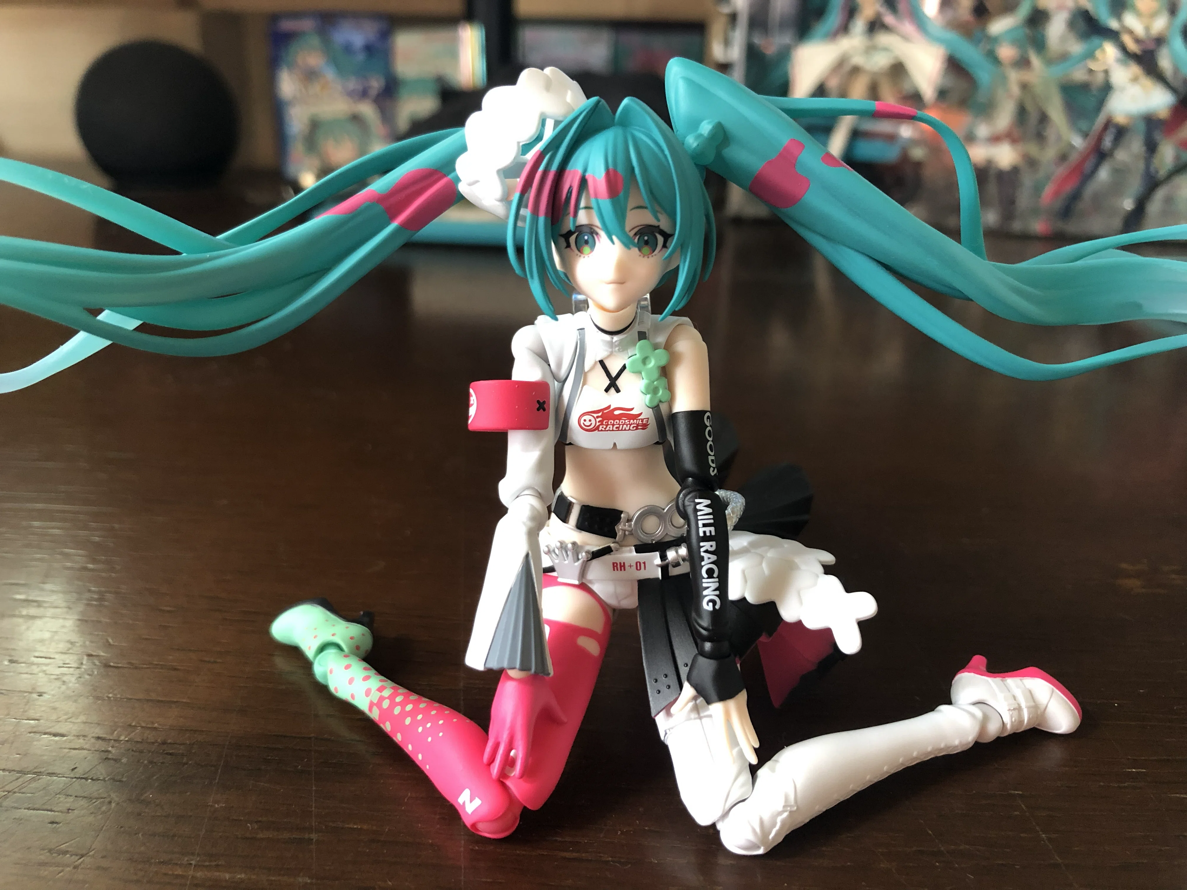 figma レーシングミク 2025ver.｜萩原朋海