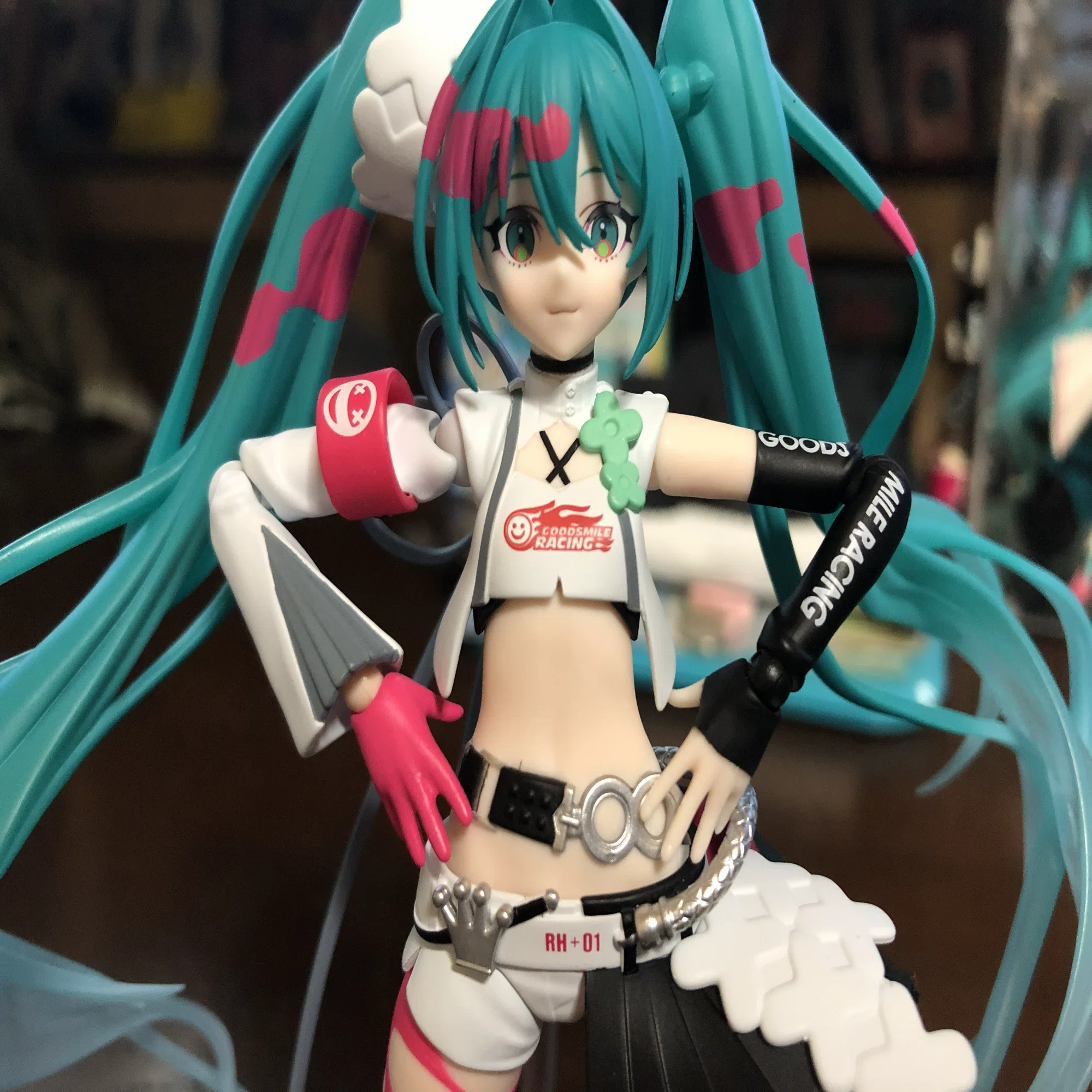 figma レーシングミク 2025ver.｜萩原朋海