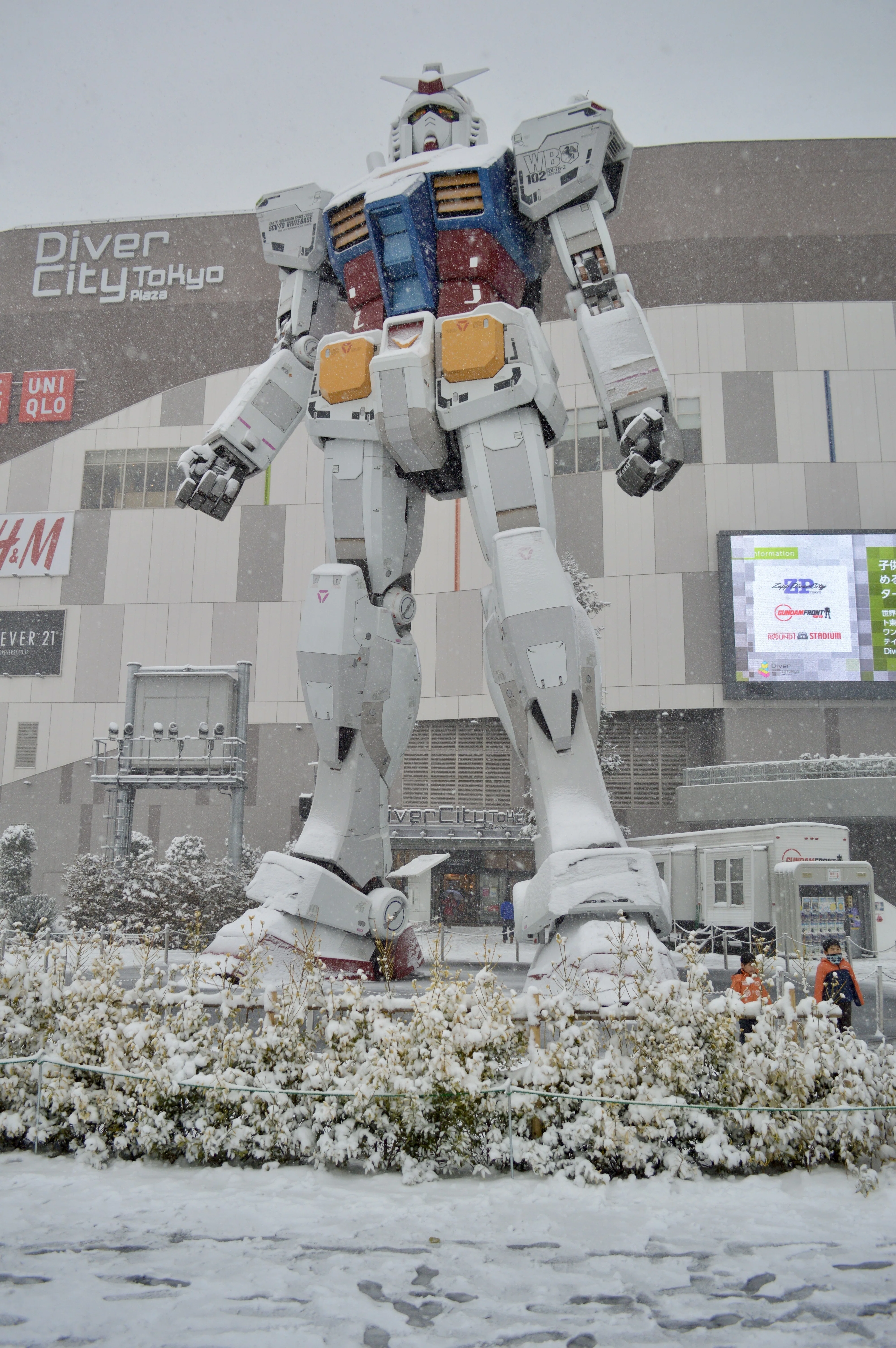 お台場に刻まれた17年の軌跡｜実物大ガンダムの歴史と最後の夏｜Tomo
