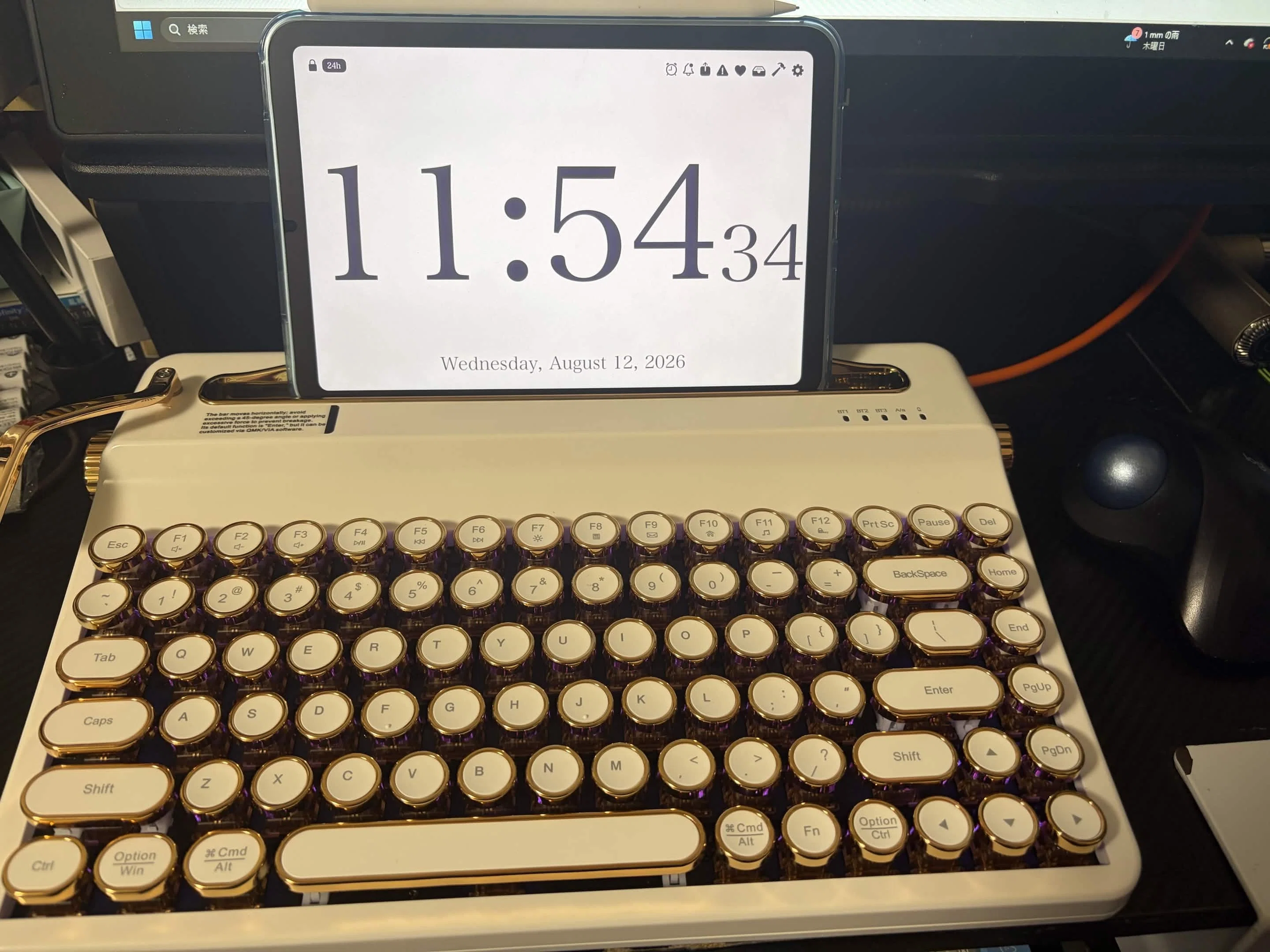 39 タイプライター風のキーボード YUNZII QL75がずっと欲しかったので