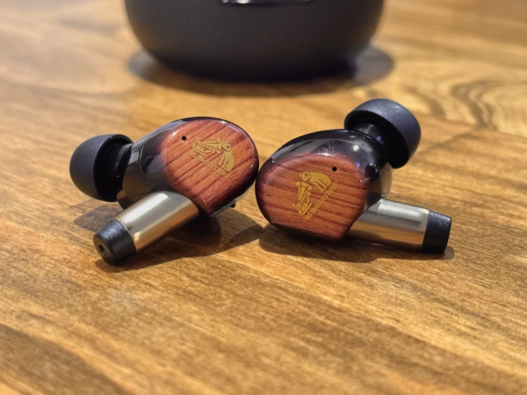 AirPods Pro3とは違う音を求めて、Victor WOOD masterを選んだ｜りおつ