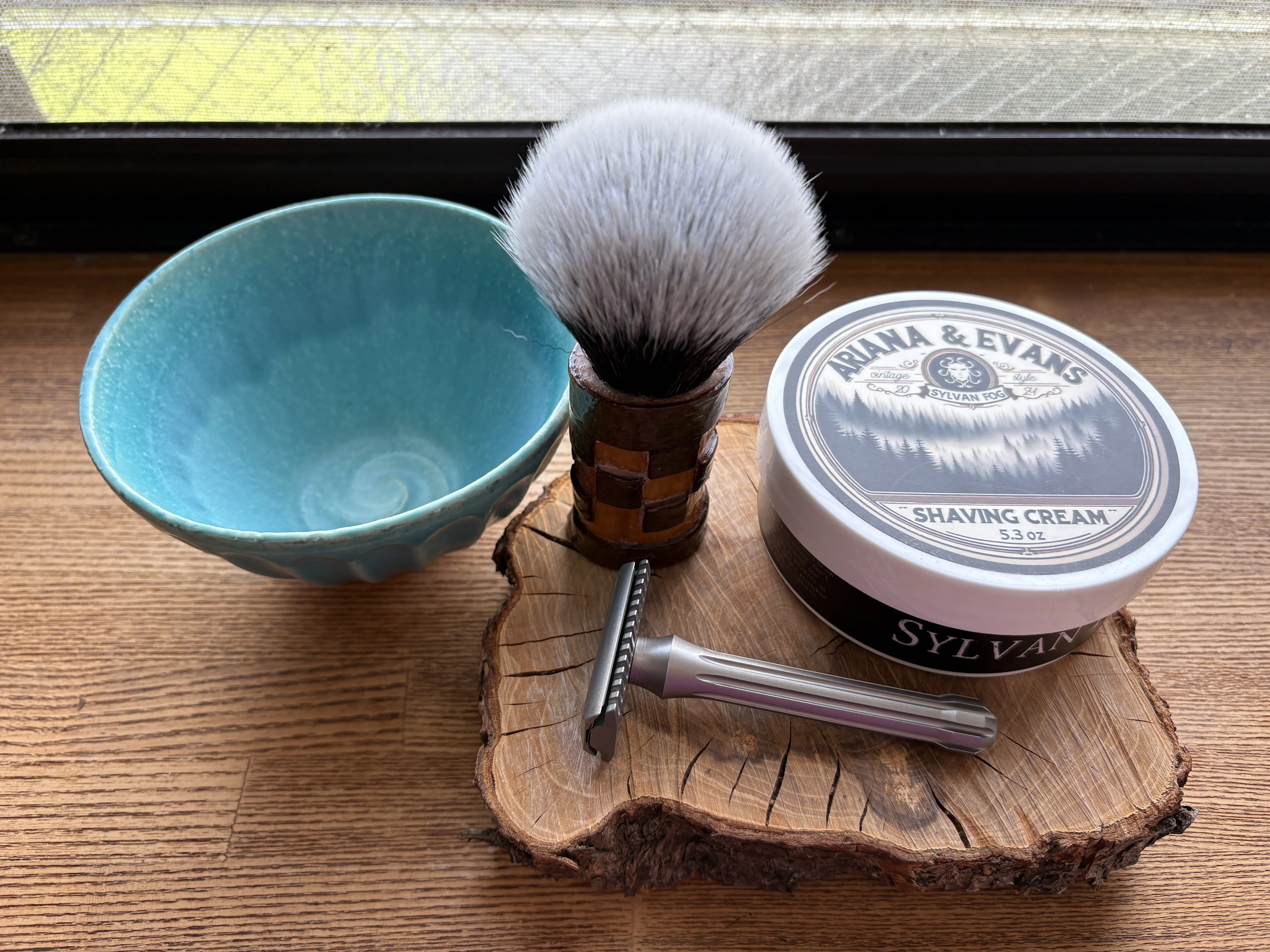 ウェットシェービングへのいざない Vol.123｜ezshaving