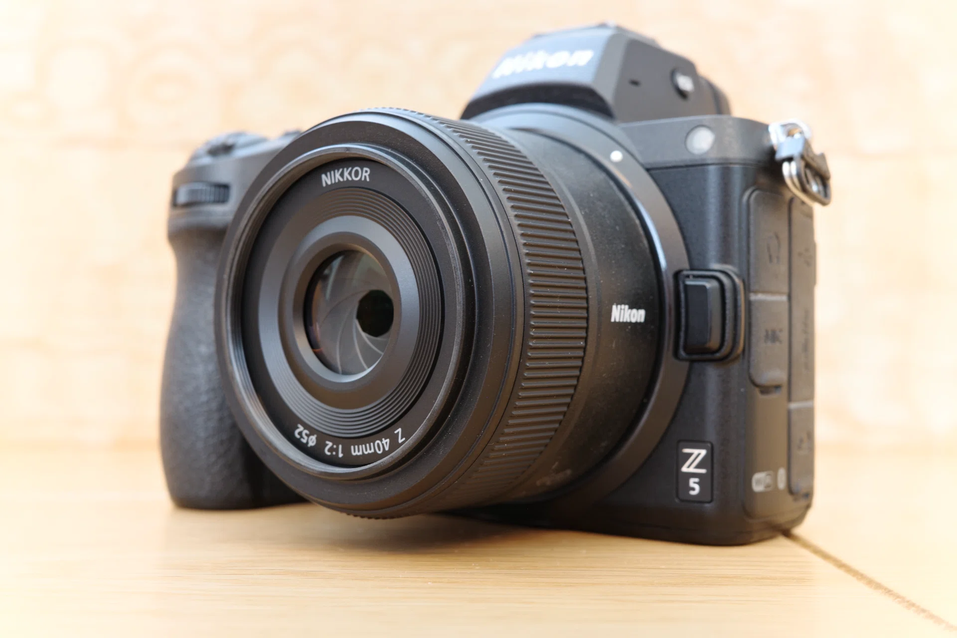 Nikon Z5 × NIKKOR Z 40mm f/2 | 「Nikonの良心」による最高の
