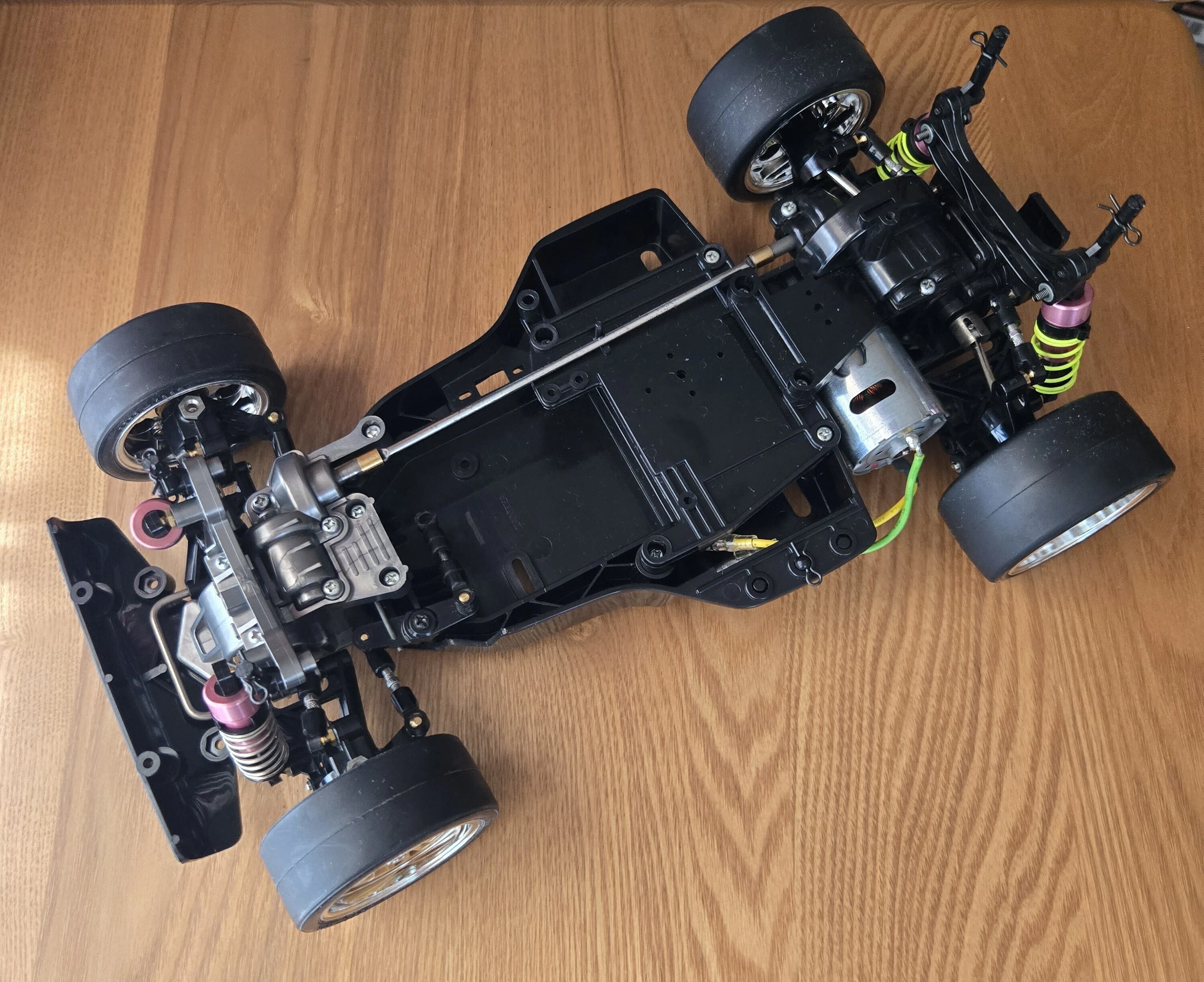タミヤ ポルシェ934 ようやく完成しました。｜はっちゃぶろう