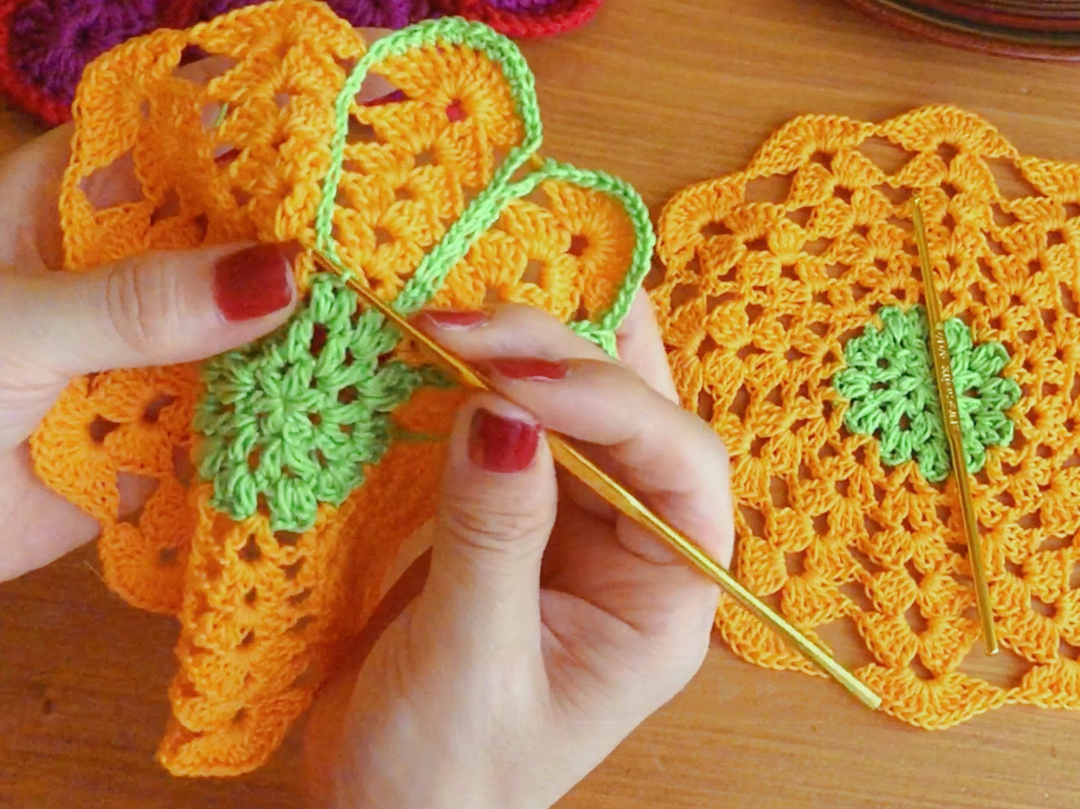 Crochet & 100-Yen Store Yarn] Retro Doily with a Free Pattern
