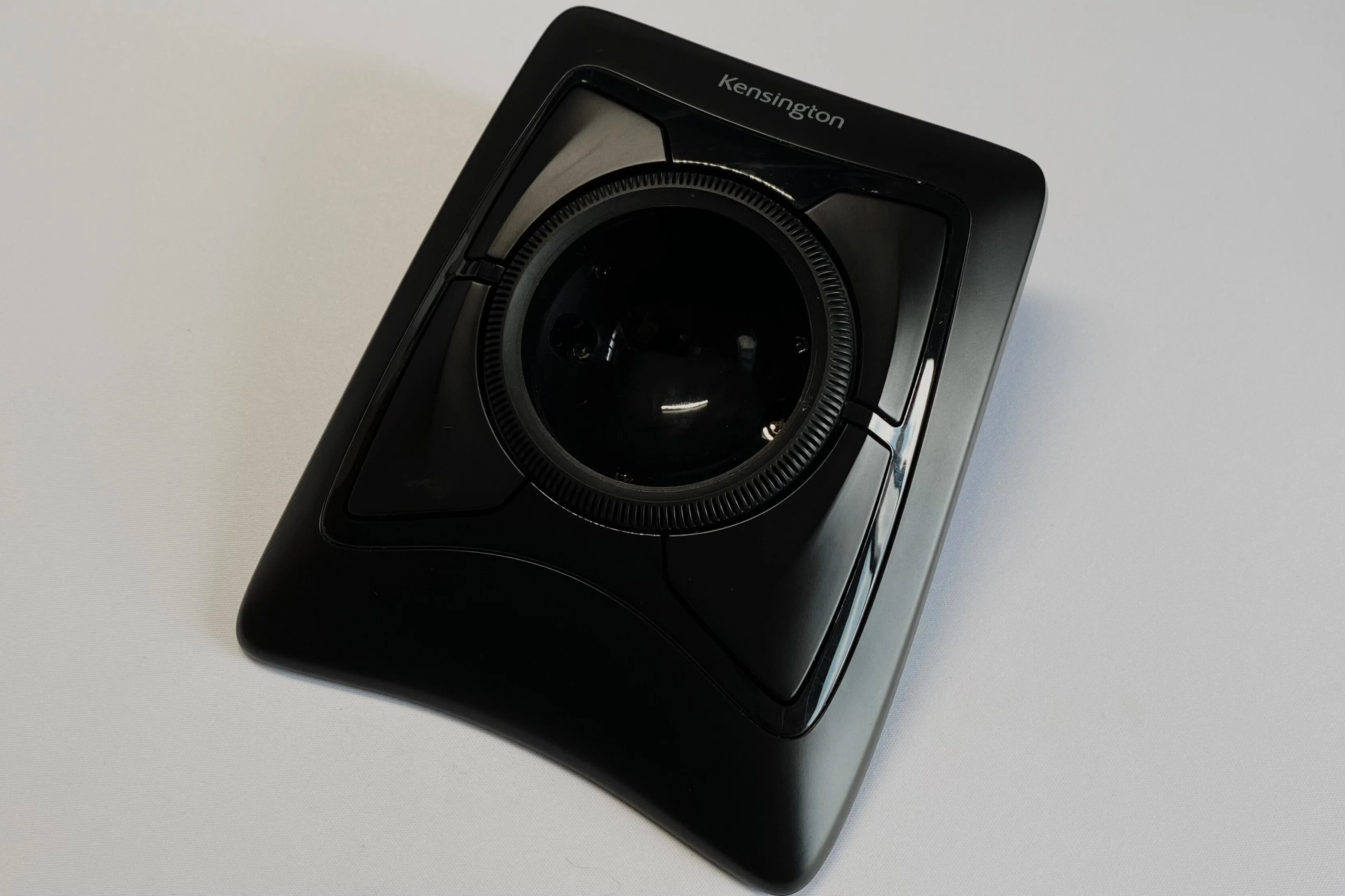 Kensington ExpertMouse ワイヤレストラックボール｜