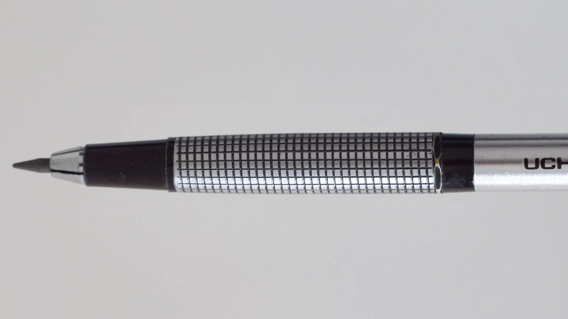 UCHIDA Drawing Holder D｜歌唱