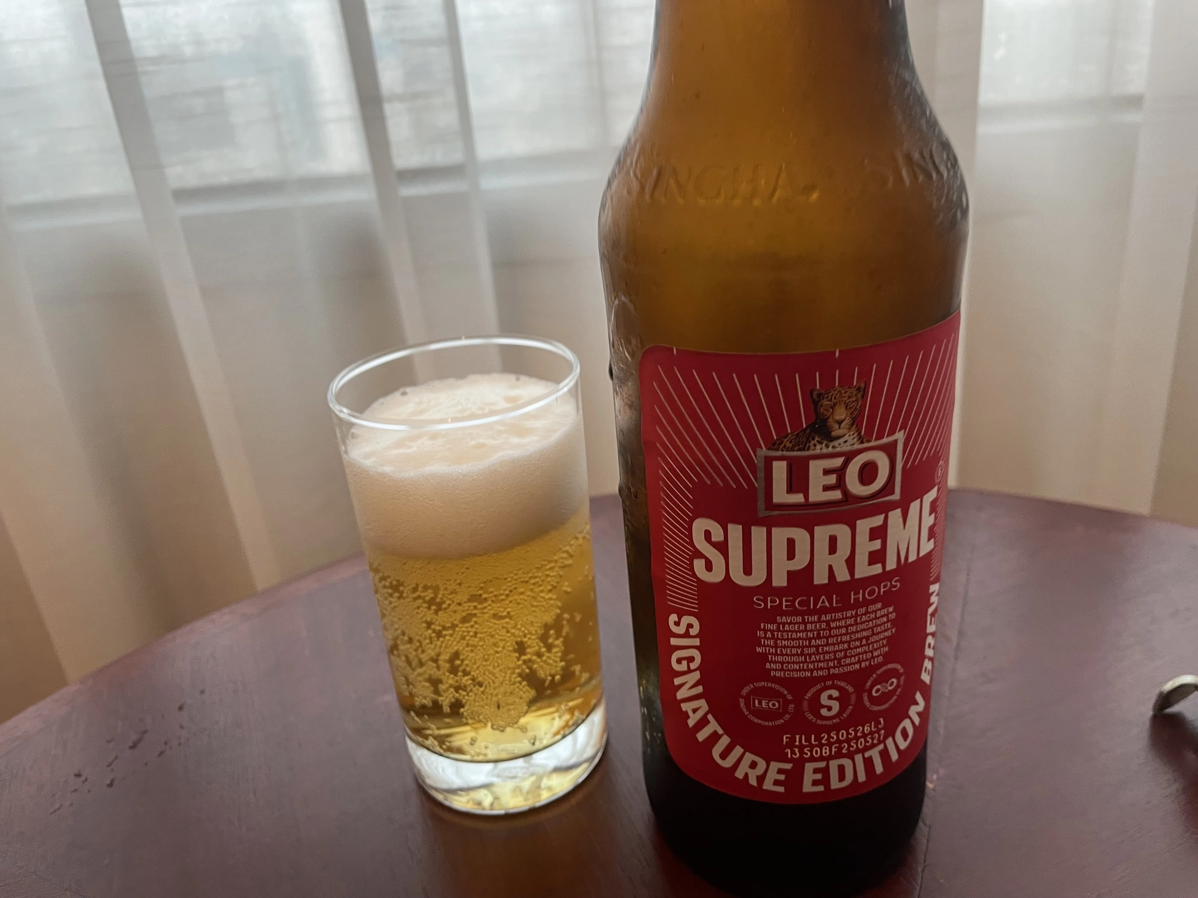 Ryoma Runs Through Bangkok! The Premium Beer 'LEO SUPREME' Is Too