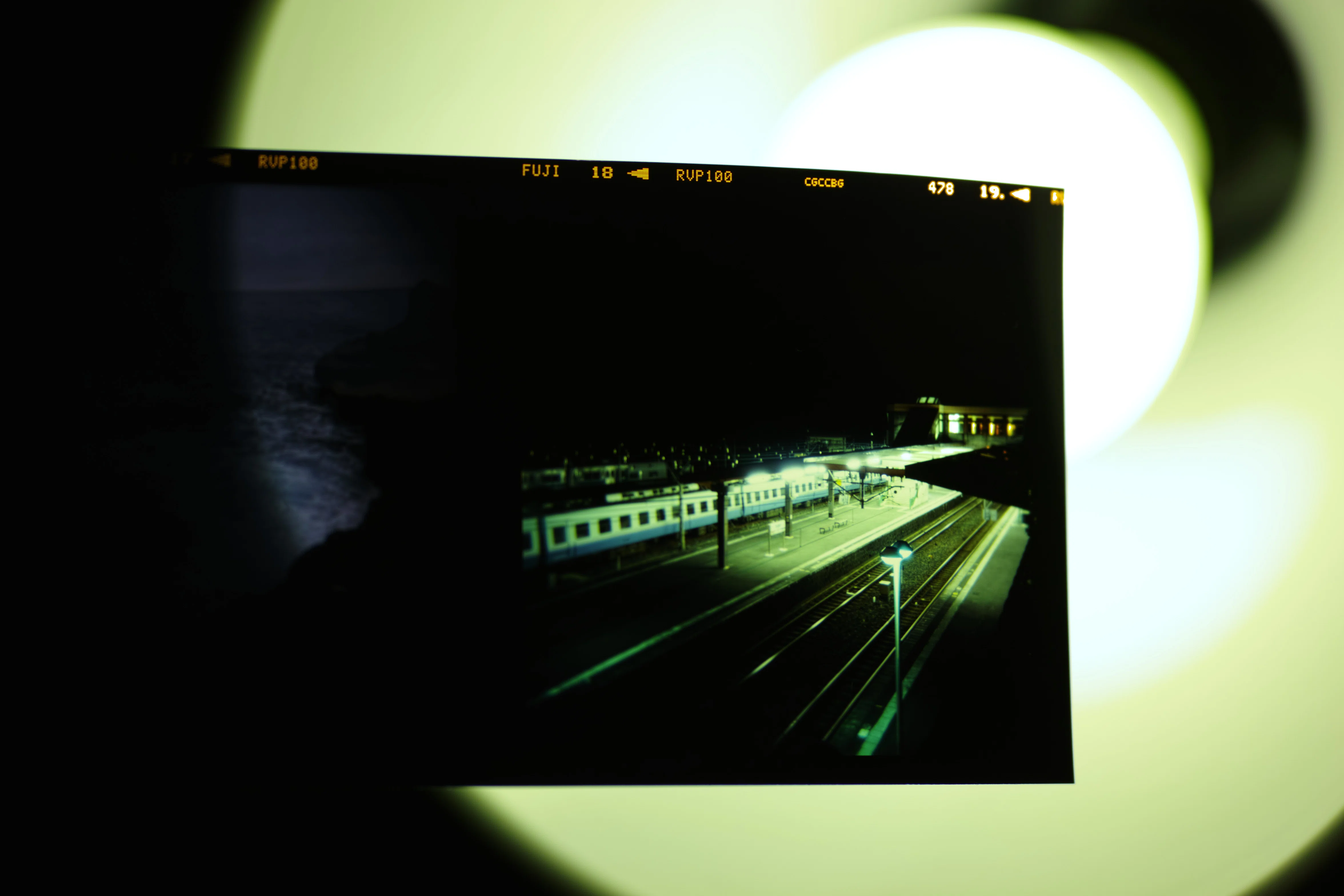 写真に影響を受けた絵｜重信啓太