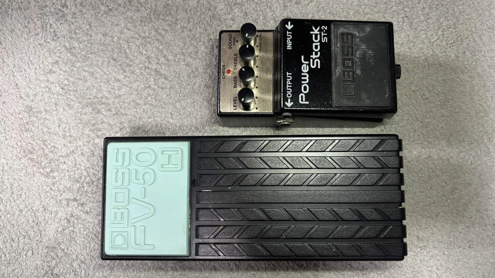 BOSS FV-50Hレビュー｜初めてのボリュームペダルにもおすすめ！小型