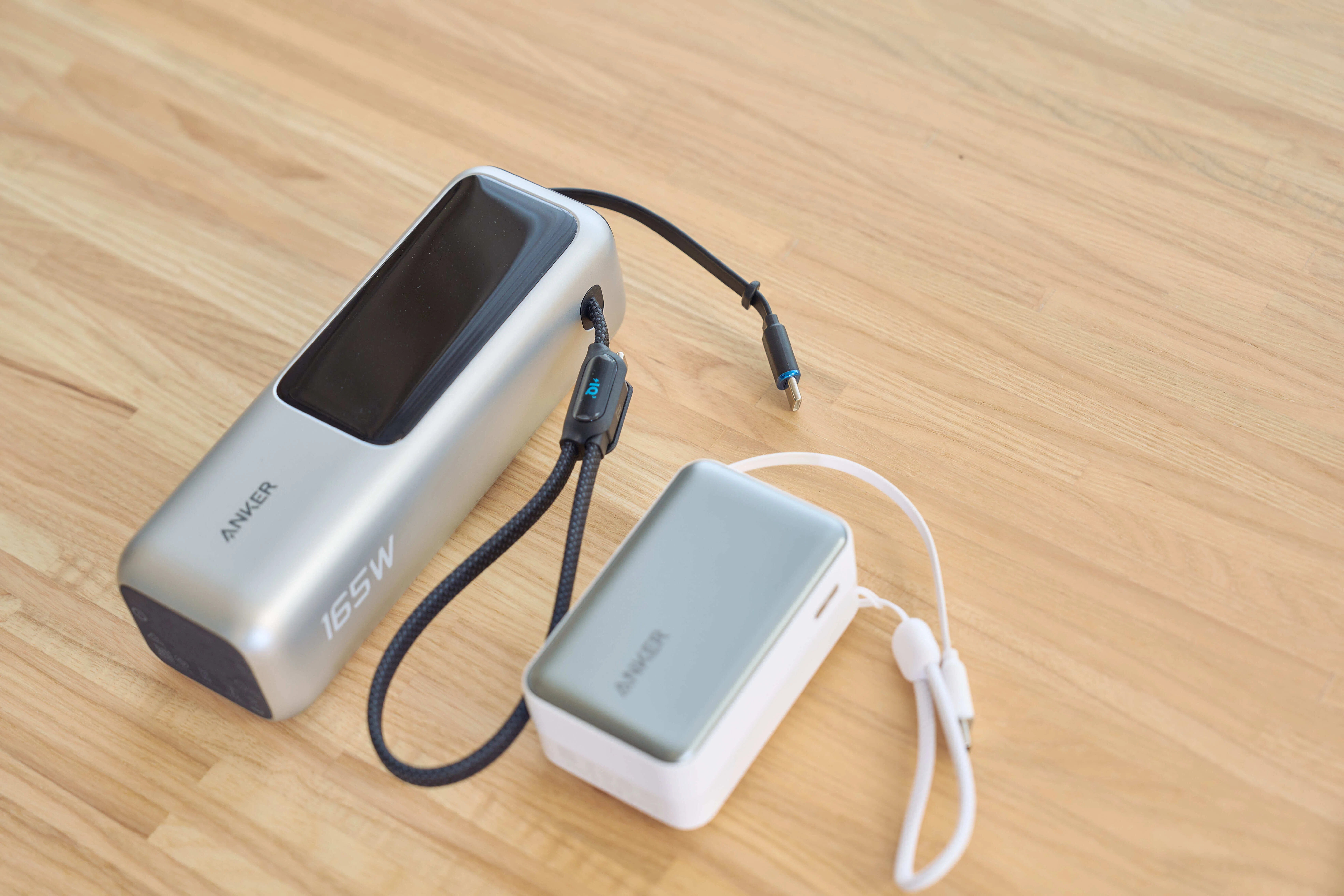 Anker Power Bank (25000mAh, Built-In & 巻取り式USB-Cケーブル