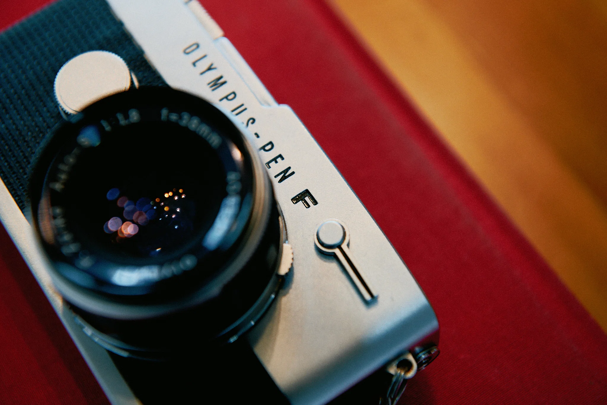 【たけ】OLYMPUS penft フィルムカメラ ハーフカメラ 1本のフィルムで72枚撮れる最高の、