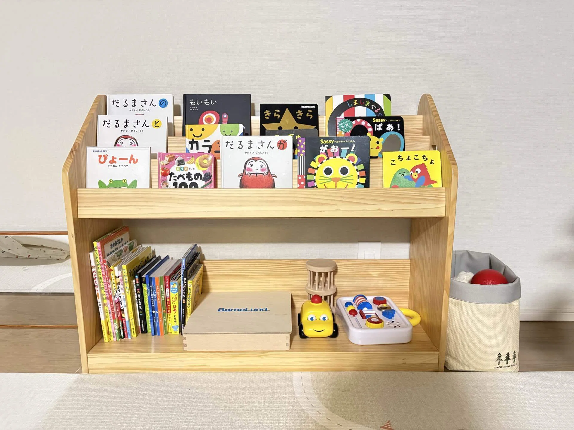 レビュー】タンスのゲン「現役ママが考えた絵本ラック」を購入！7か月