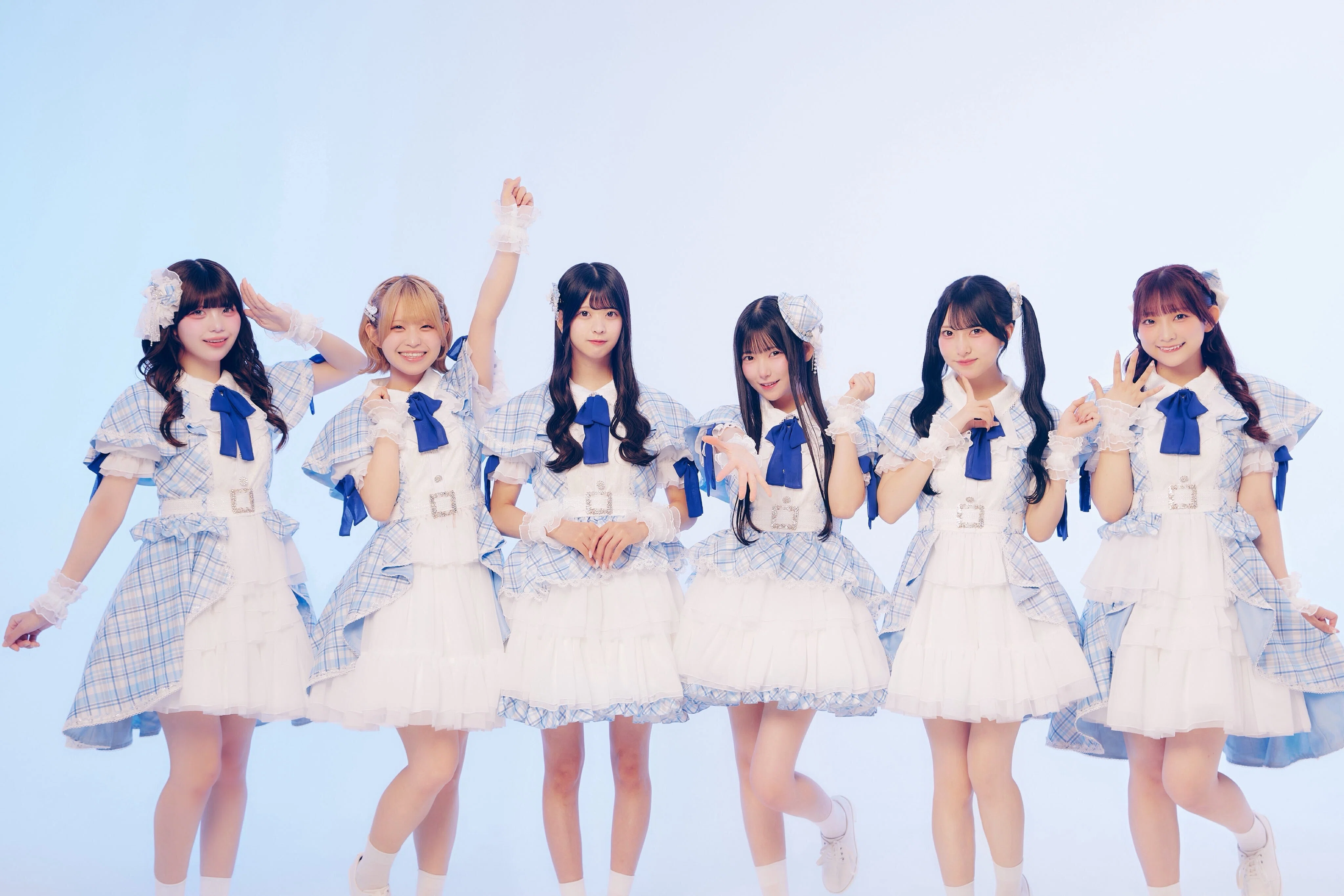 ハルニシオン 福間彩音 Tシャツ 直筆サイン入り アイドル ゲーム