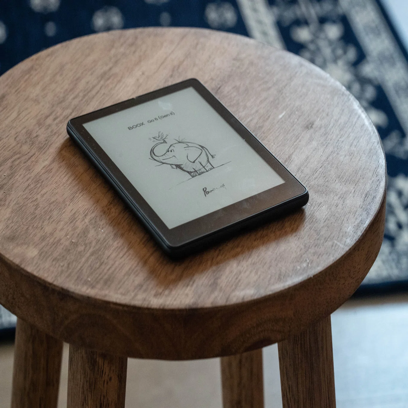 文庫本サイズのAndroidな電子リーダー「BOOX Go 6 Gen2」が優秀