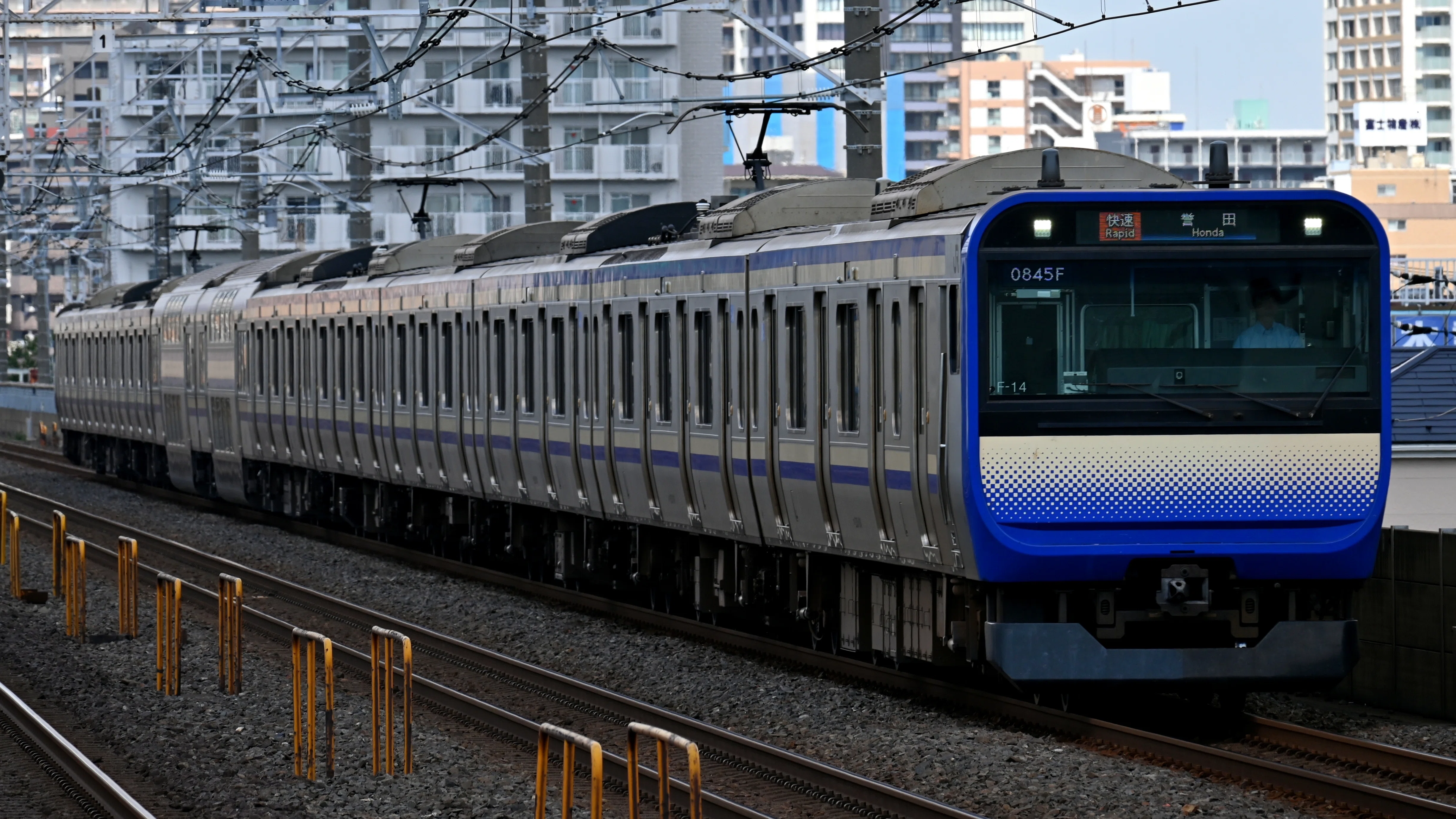 JR総武快速線 房総水害による外房線運休と定期運用に無い誉田行き｜隣